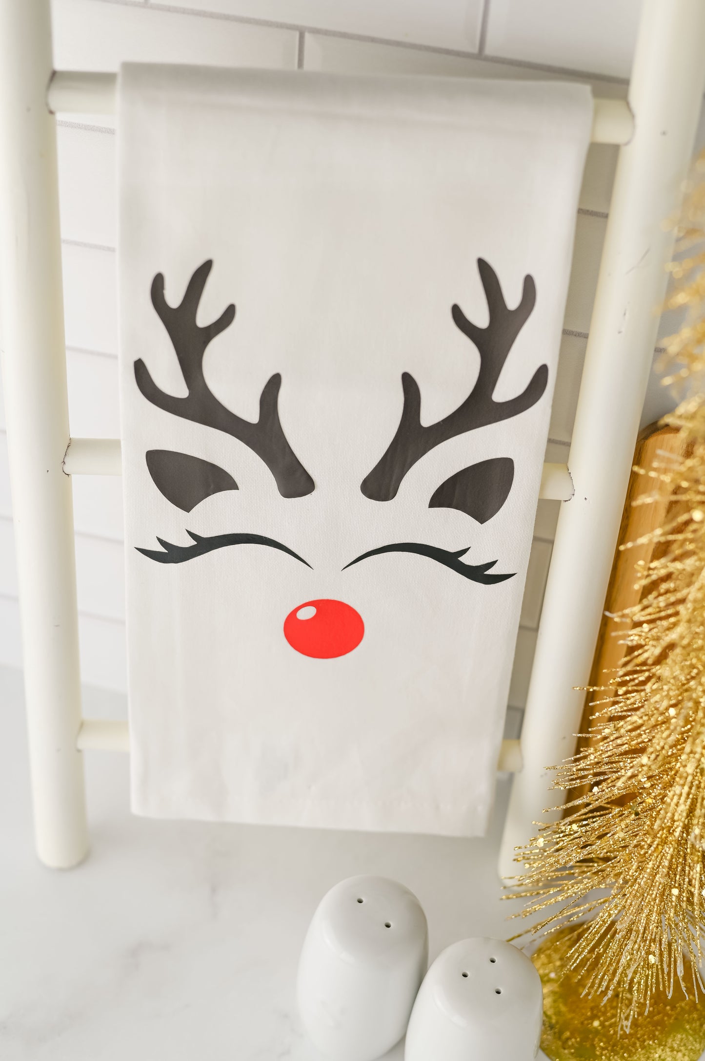 Reindeer Dish Towel SVG/Craft Set #4