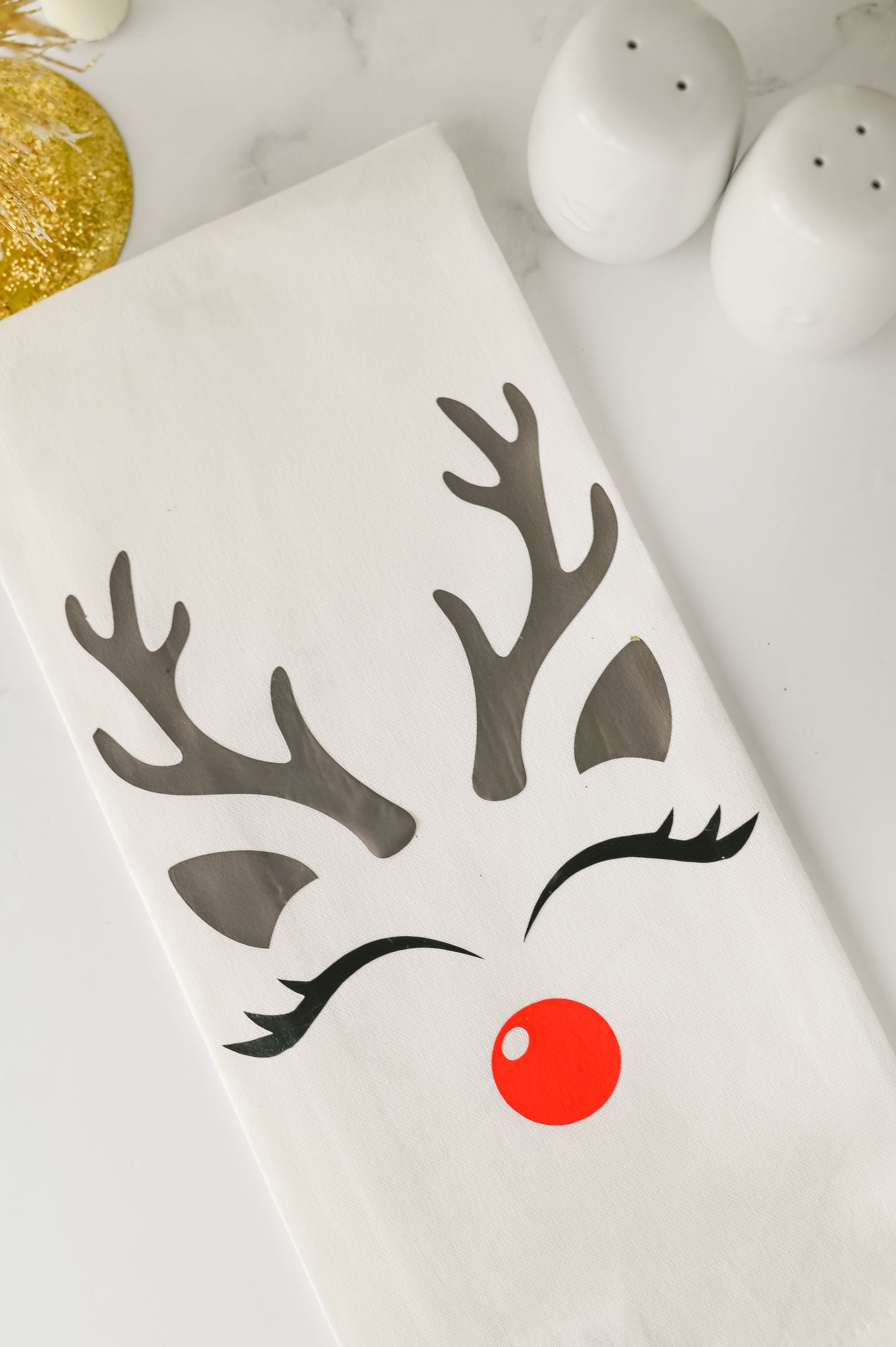 Reindeer Dish Towel SVG/Craft Set #4