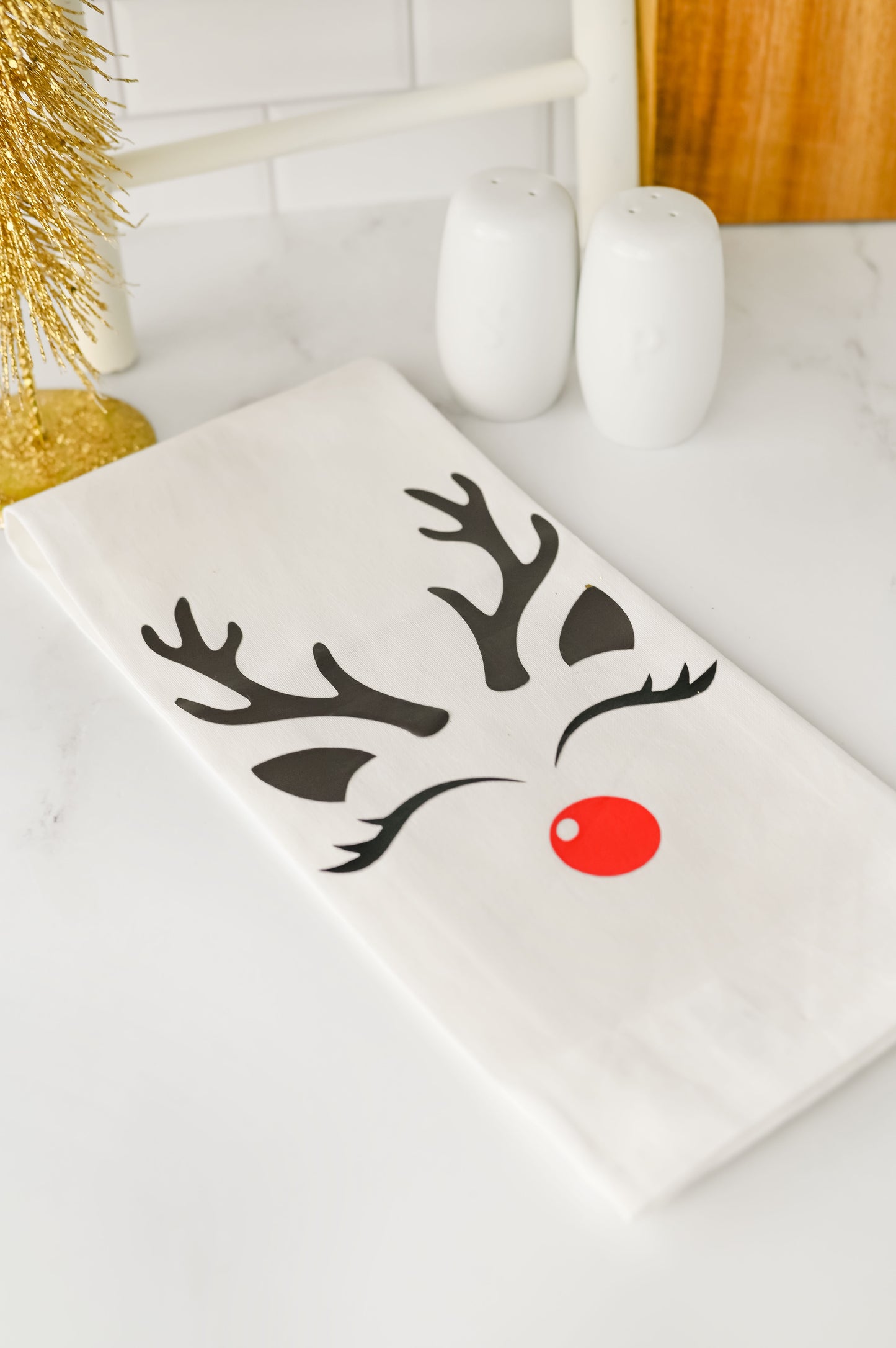 Reindeer Dish Towel SVG/Craft Set #4
