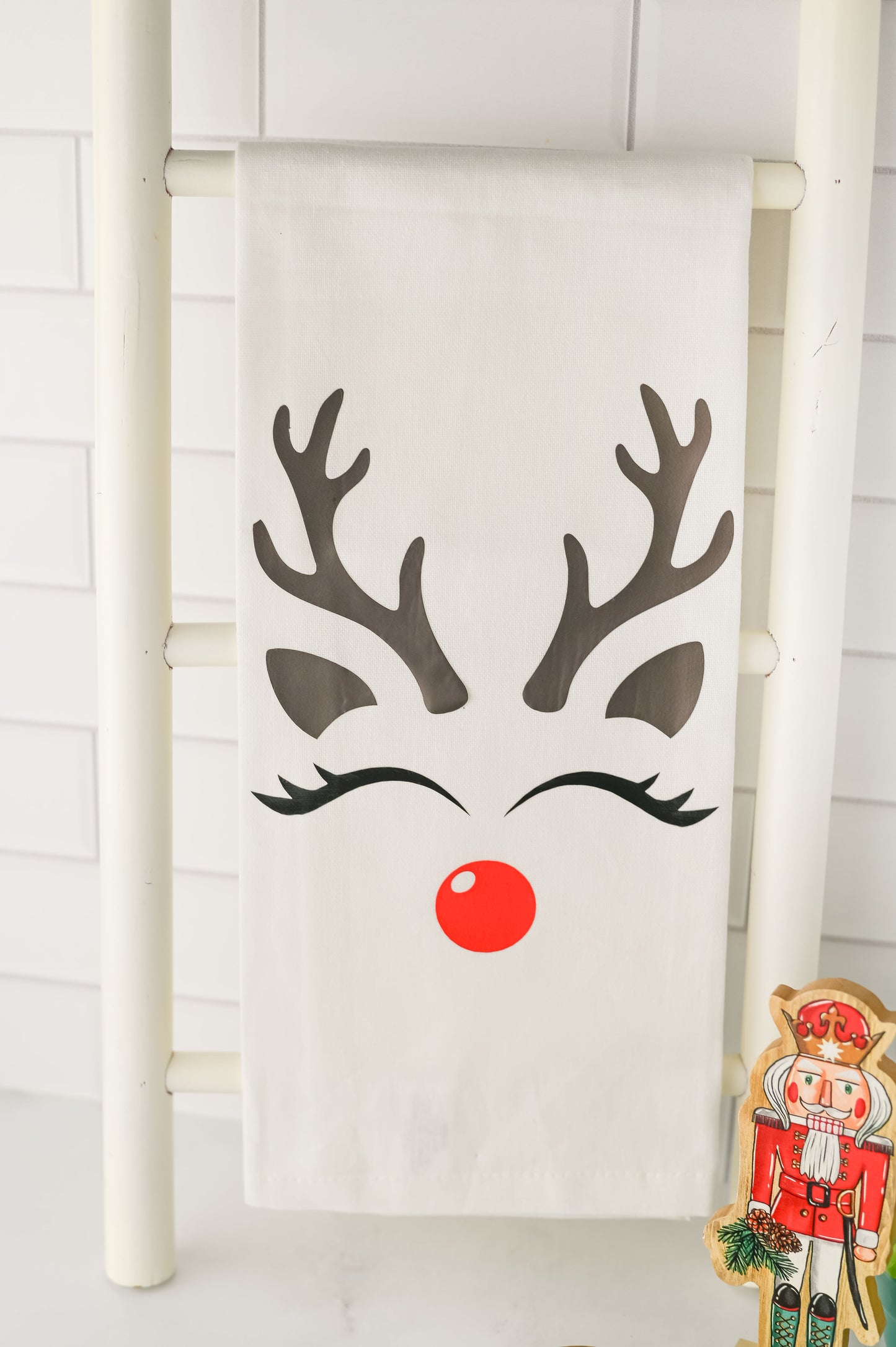 Reindeer Dish Towel SVG/Craft Set #5