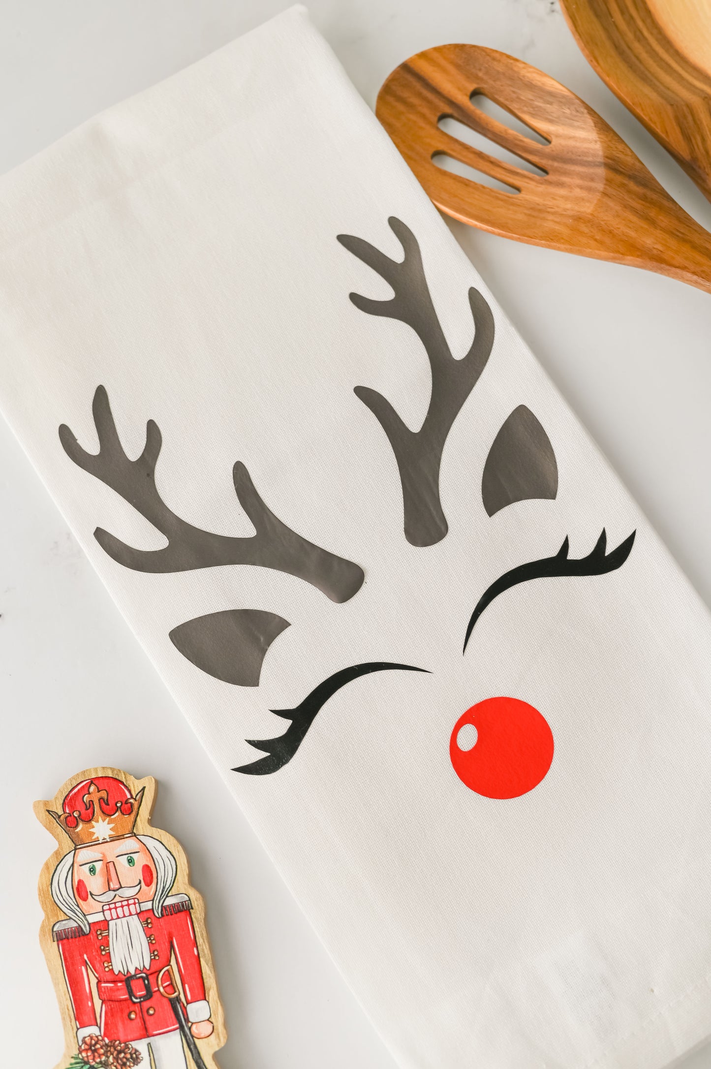 Reindeer Dish Towel SVG/Craft Set #5