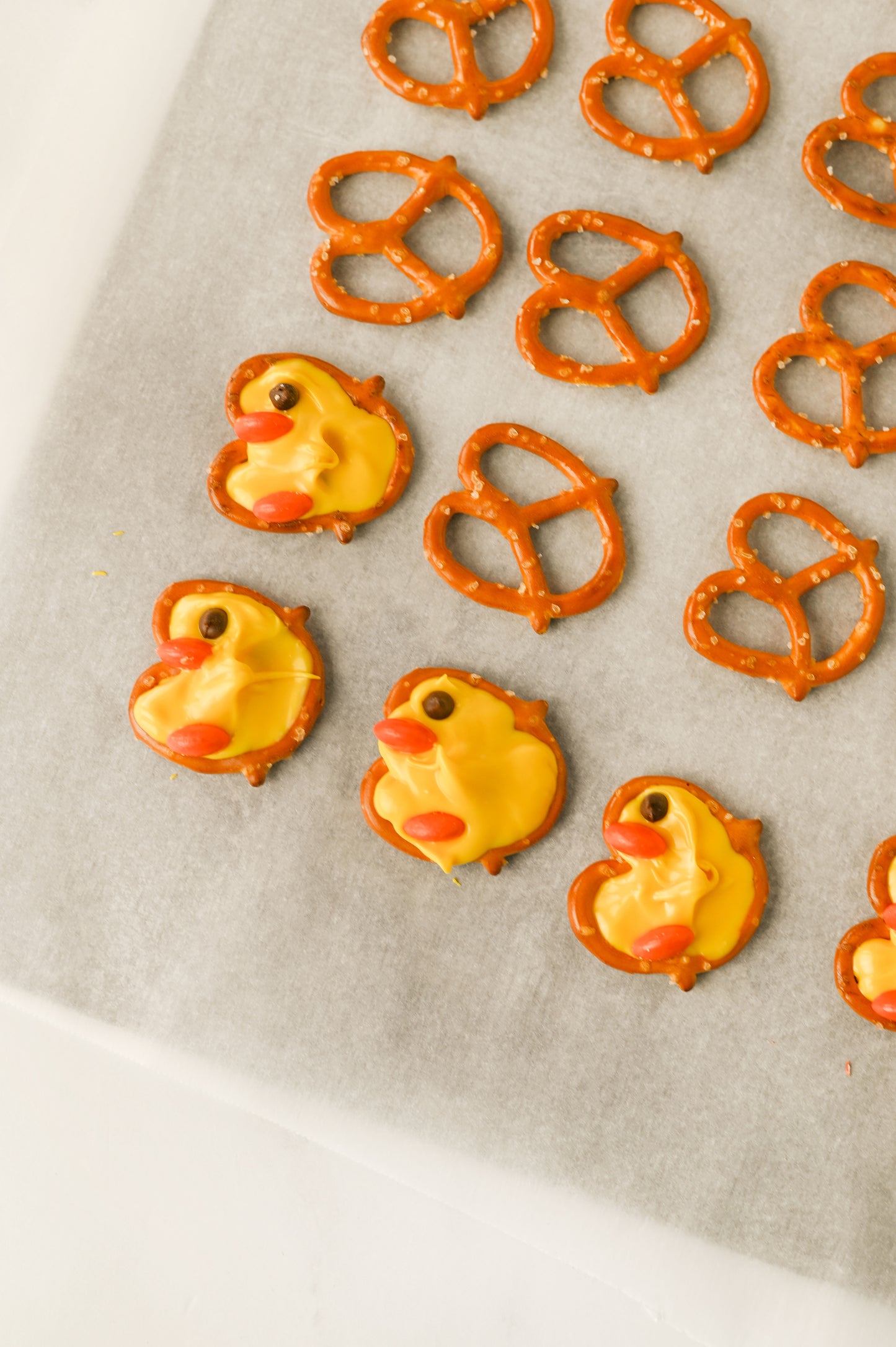 Easter Chick Pretzels Set #3