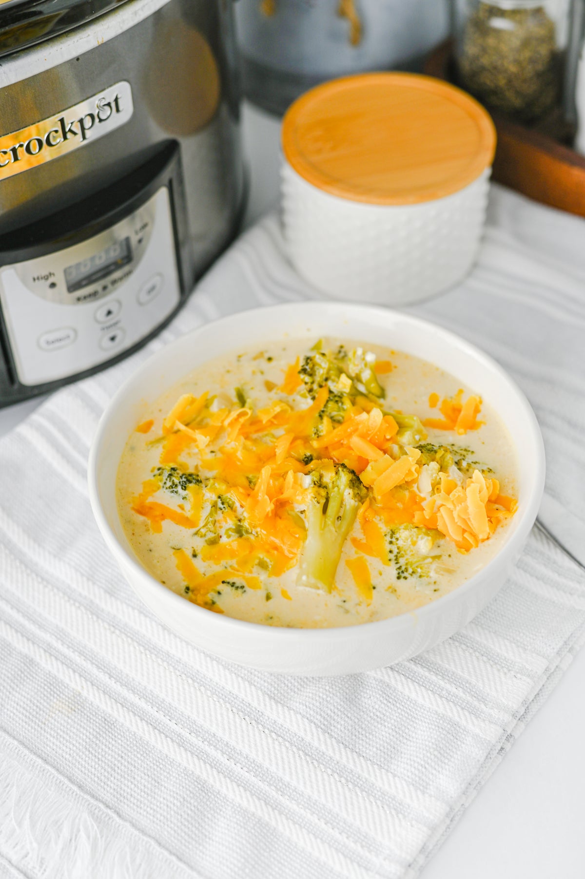 Crock Pot Broccoli Cheddar Soup Set #1