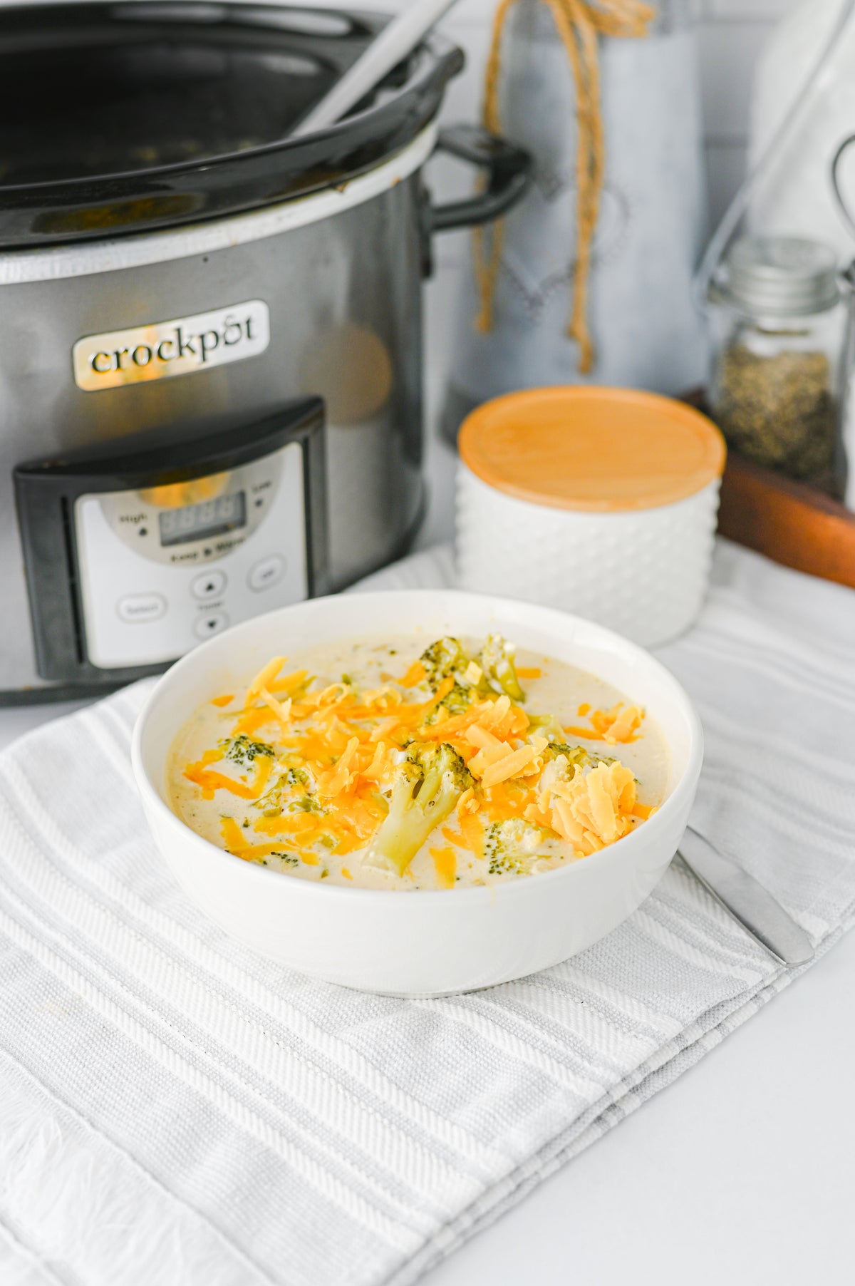 Crock Pot Broccoli Cheddar Soup Set #1