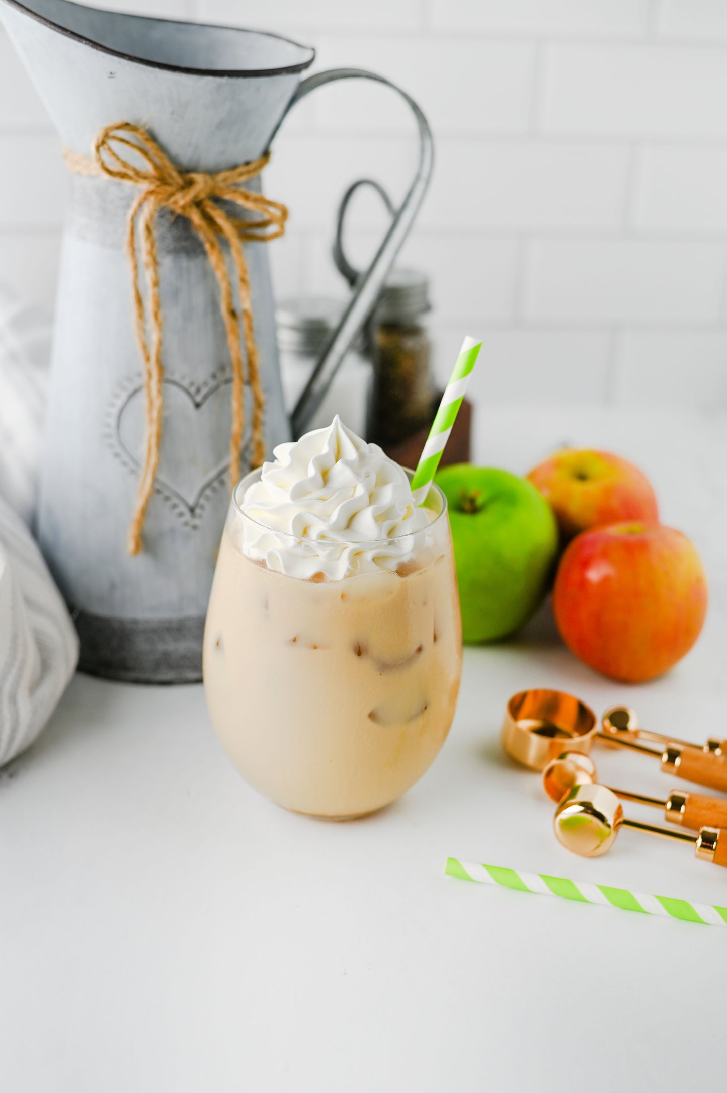 Iced Caramel Apple Cream Latte Set #1