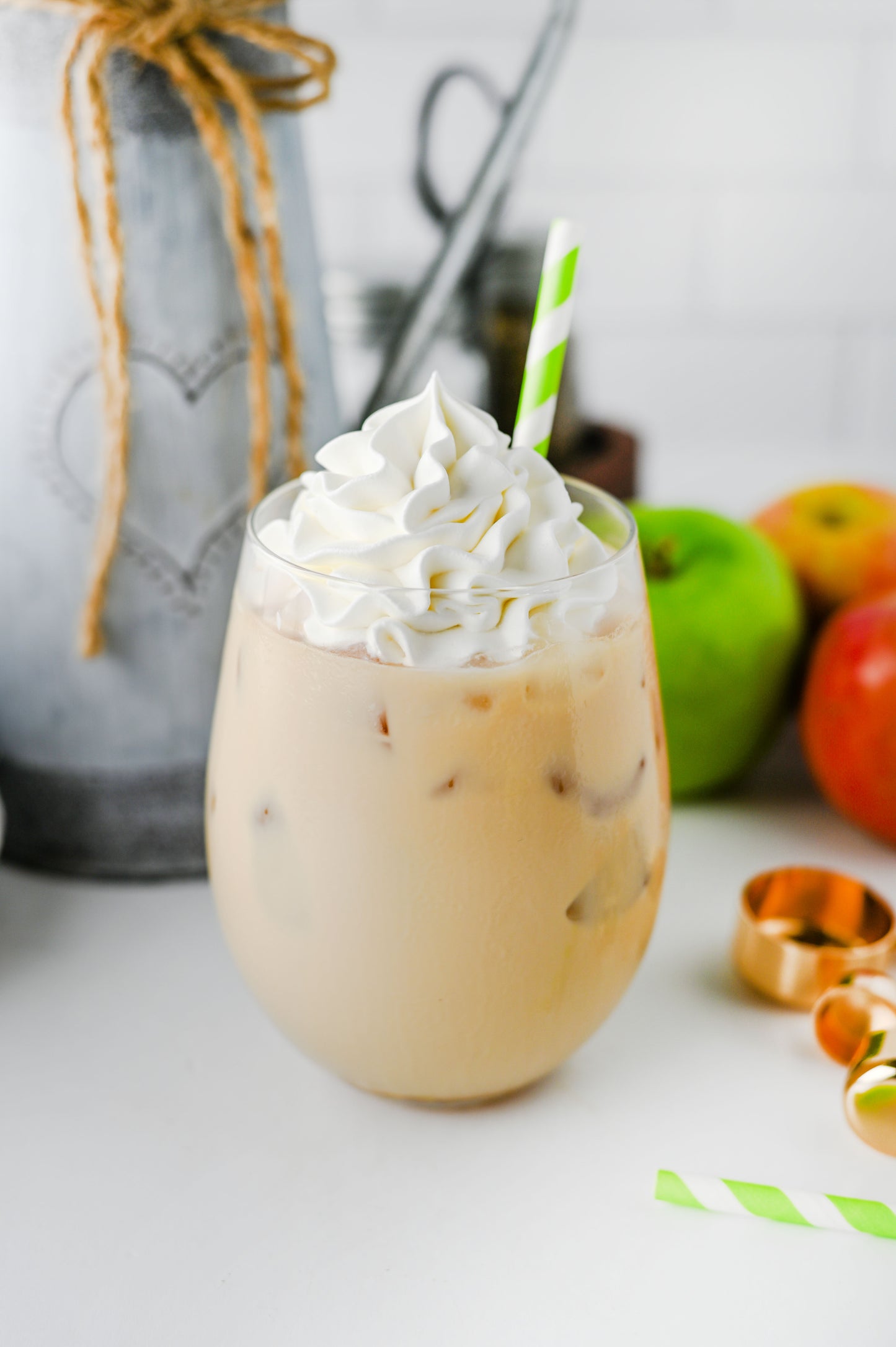 Iced Caramel Apple Cream Latte Set #1