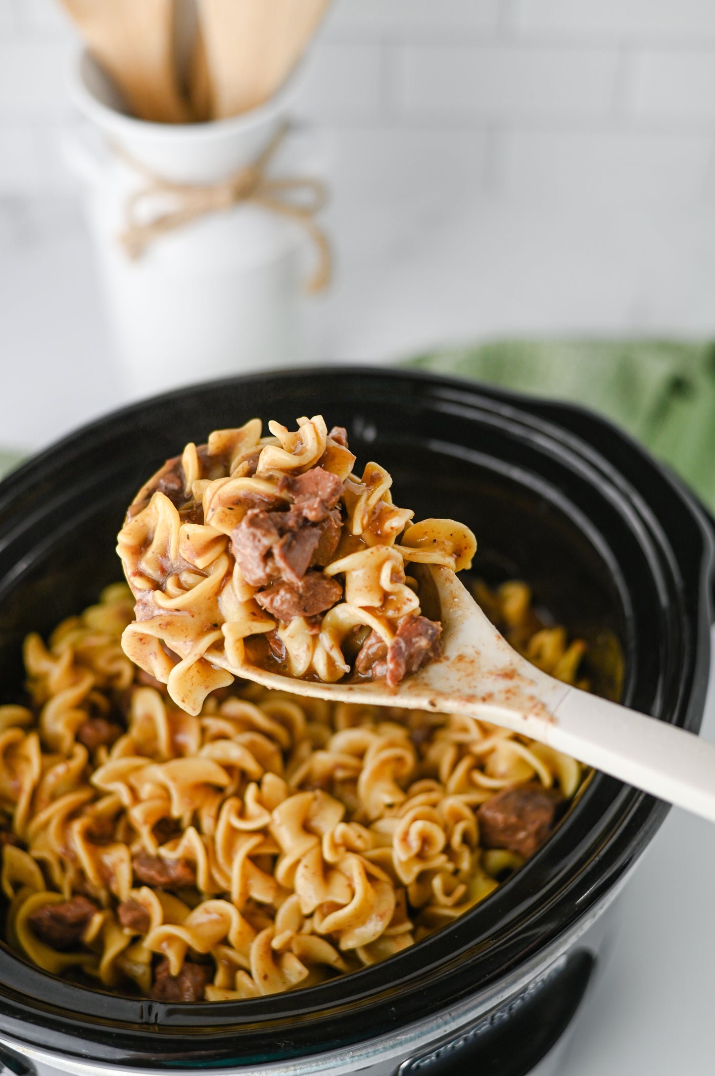 Crock Pot Beef and Noodles Set #1