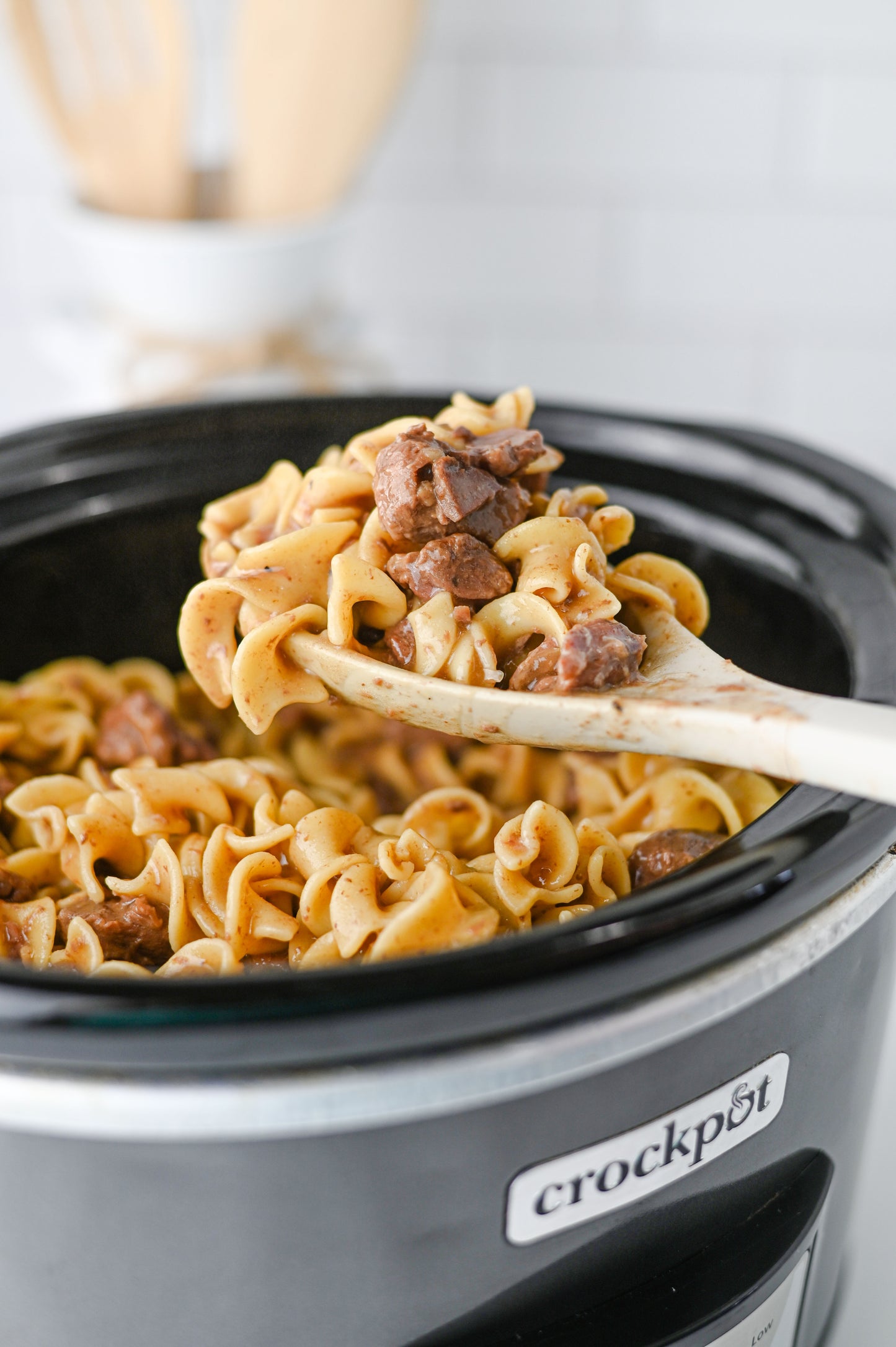 Crock Pot Beef and Noodles Set #1
