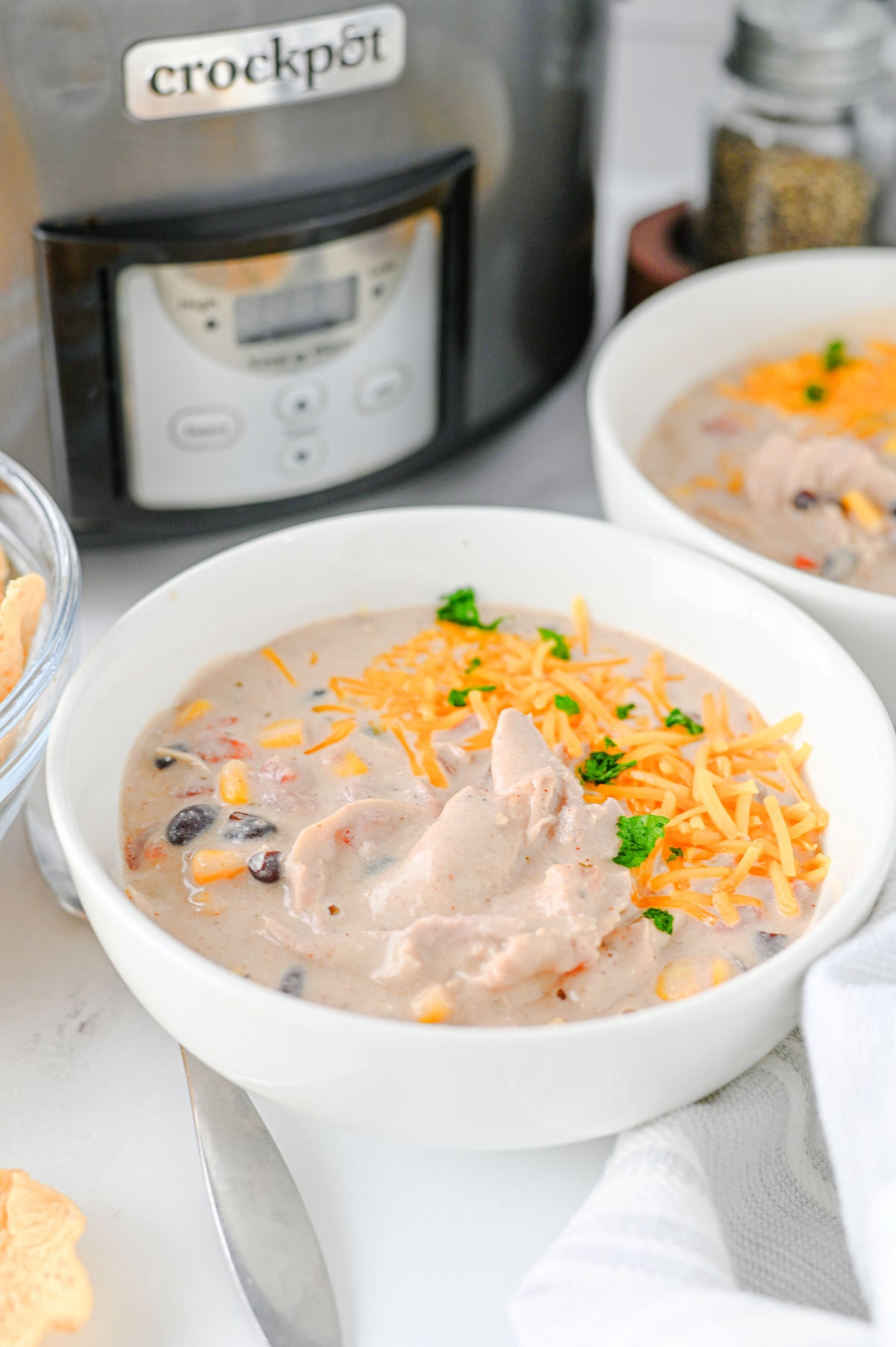 Crock Pot Cream Cheese Chicken Chili Set #1