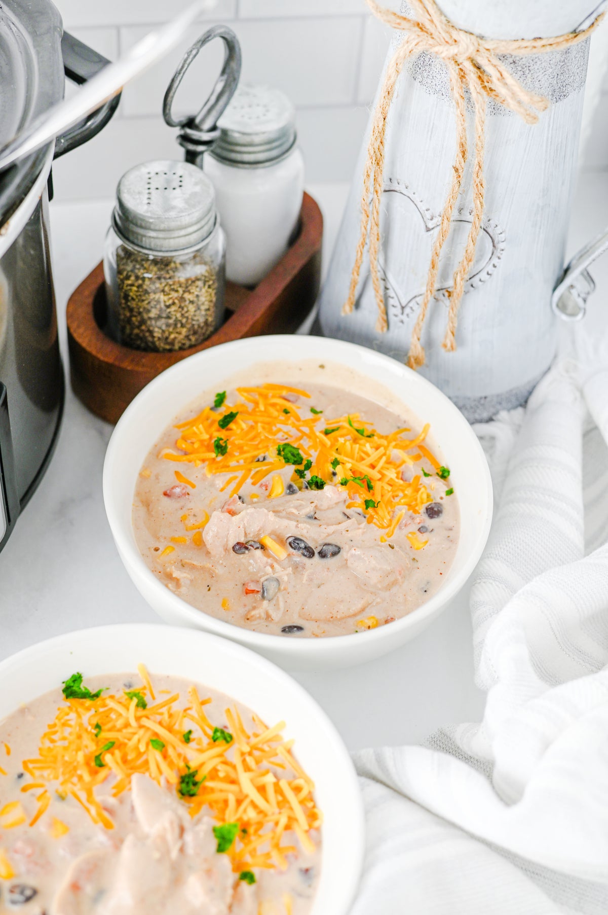 Crock Pot Cream Cheese Chicken Chili Set #1
