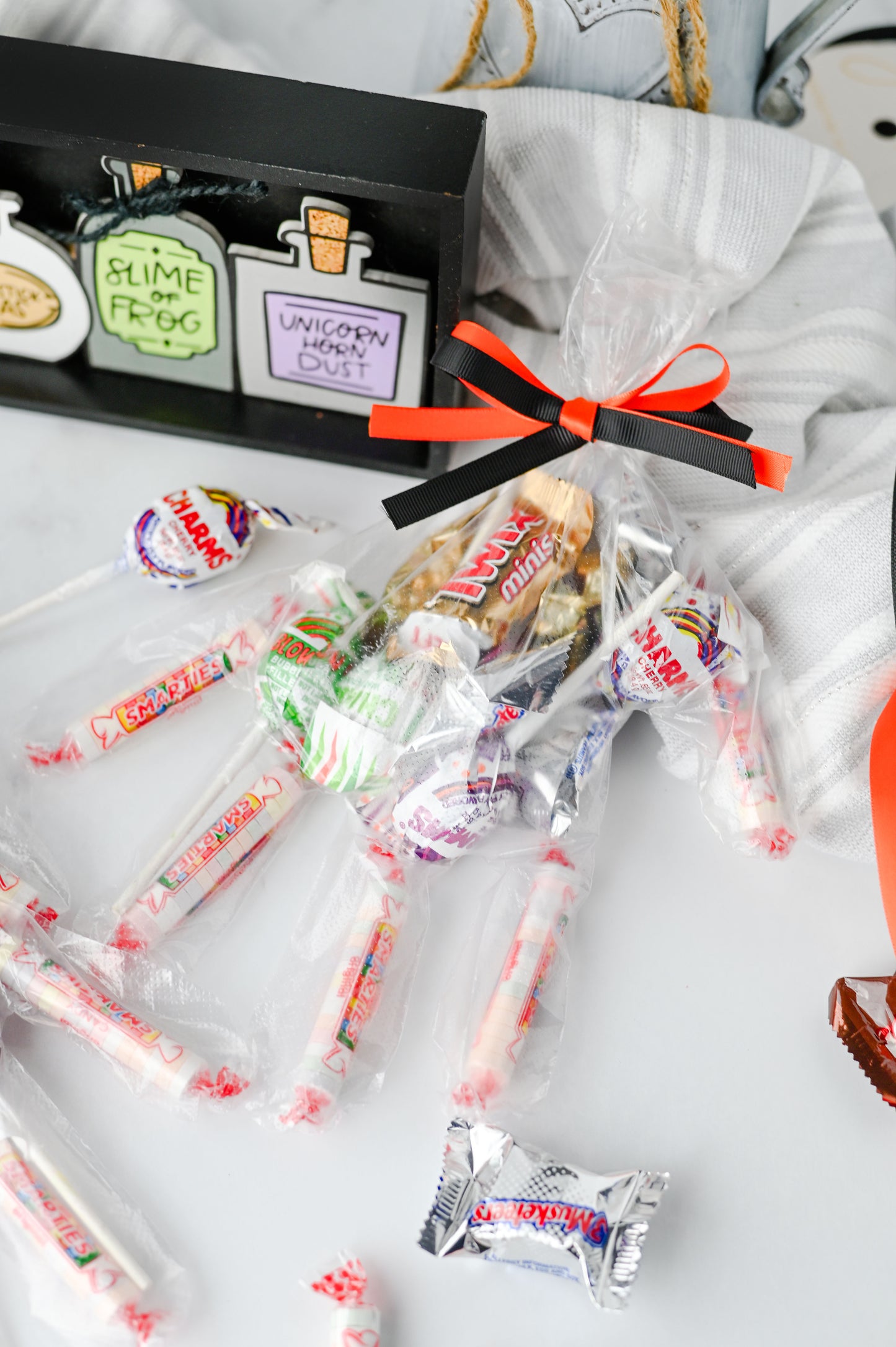 Halloween Candy Hands Set #1