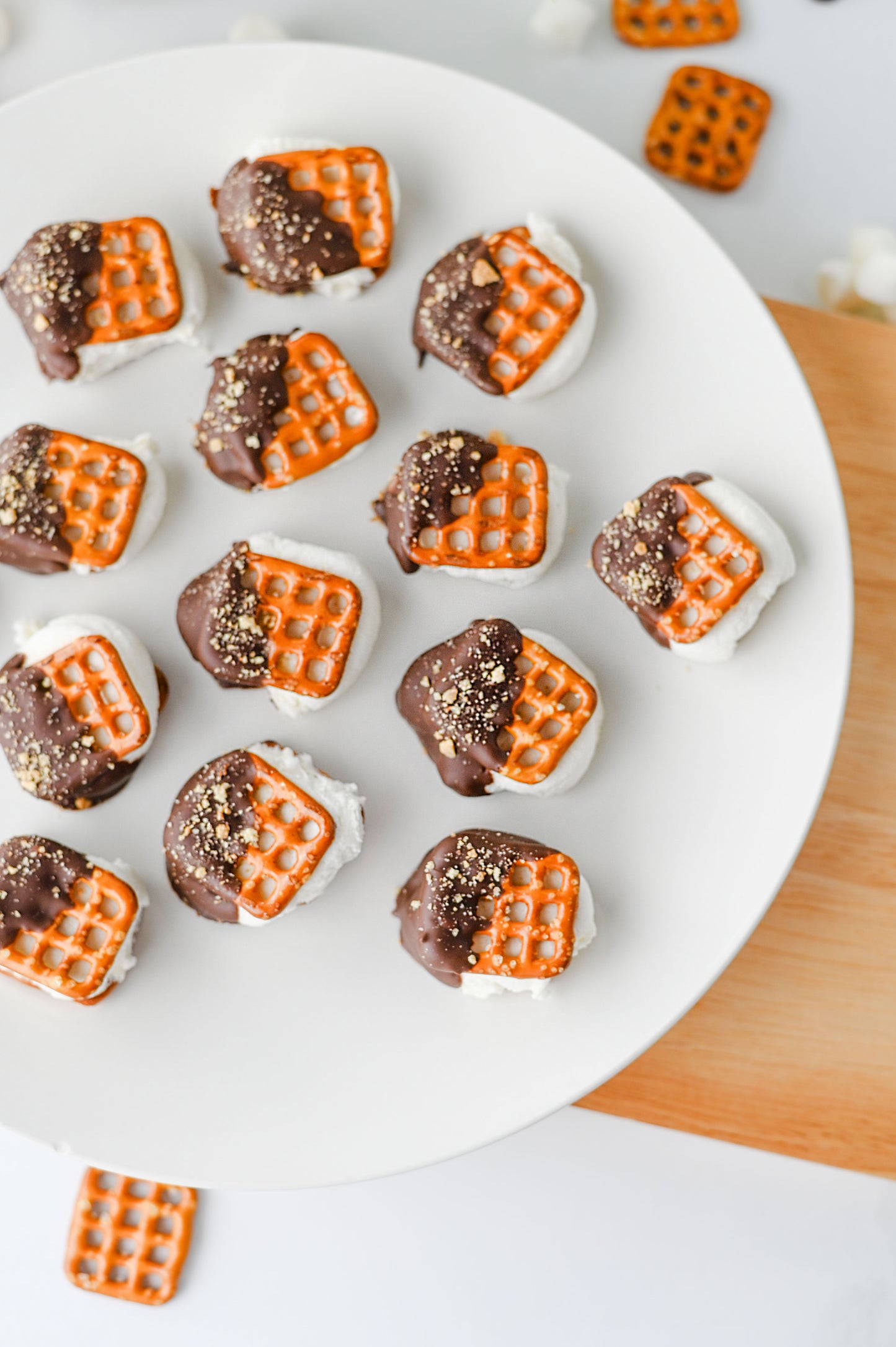 S'mores Pretzel Bites #1