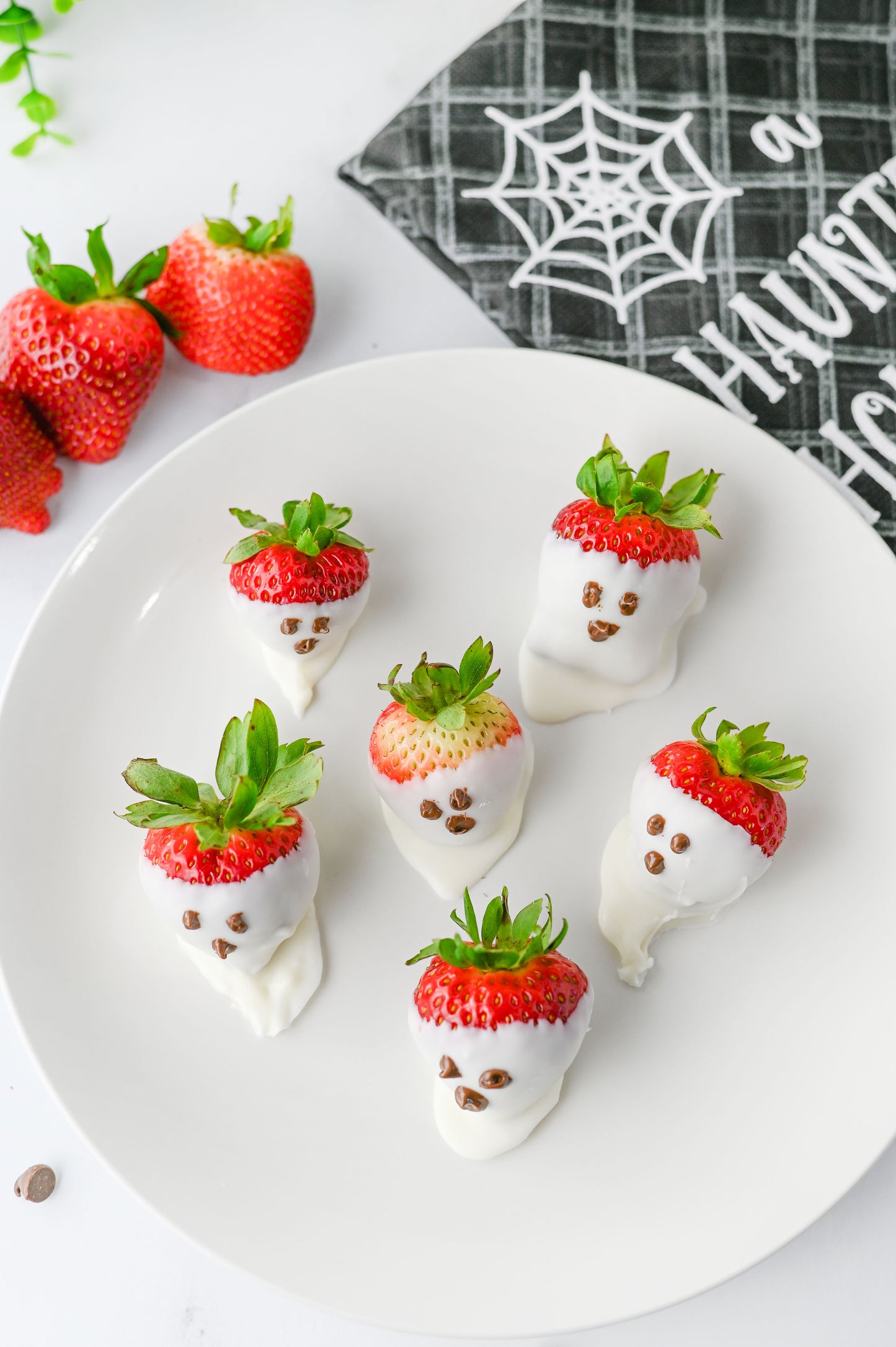Strawberry Ghosts Set #1