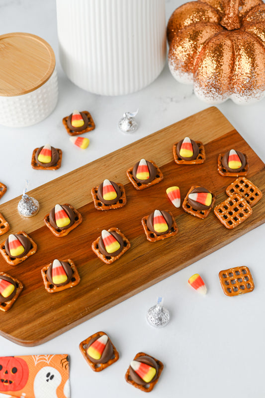 Candy Corn Pretzel Bites Set #2
