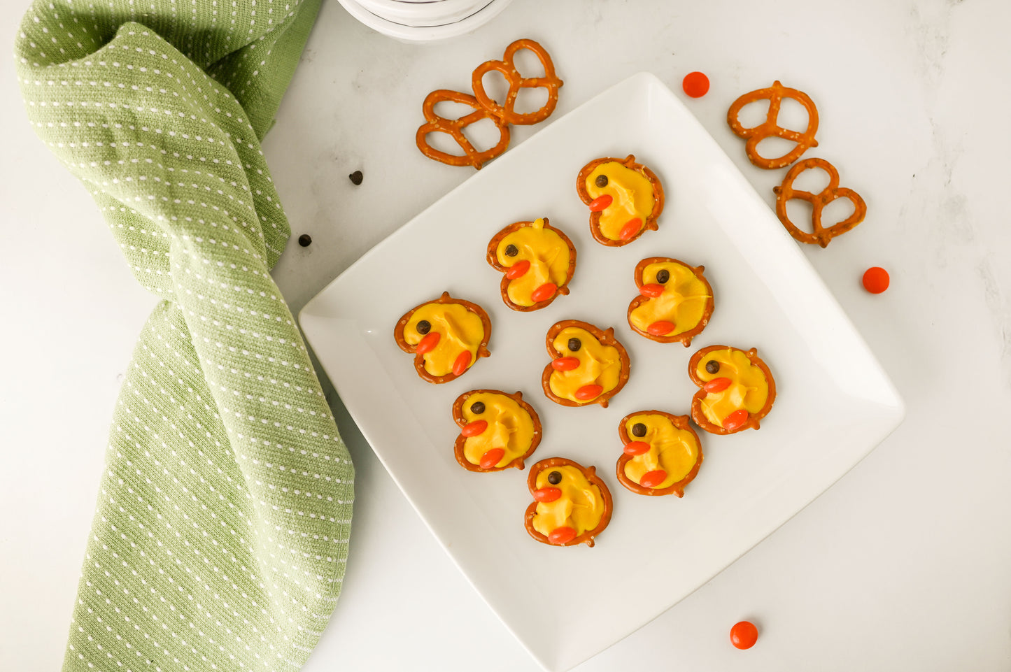 Easter Chick Pretzels Set #2