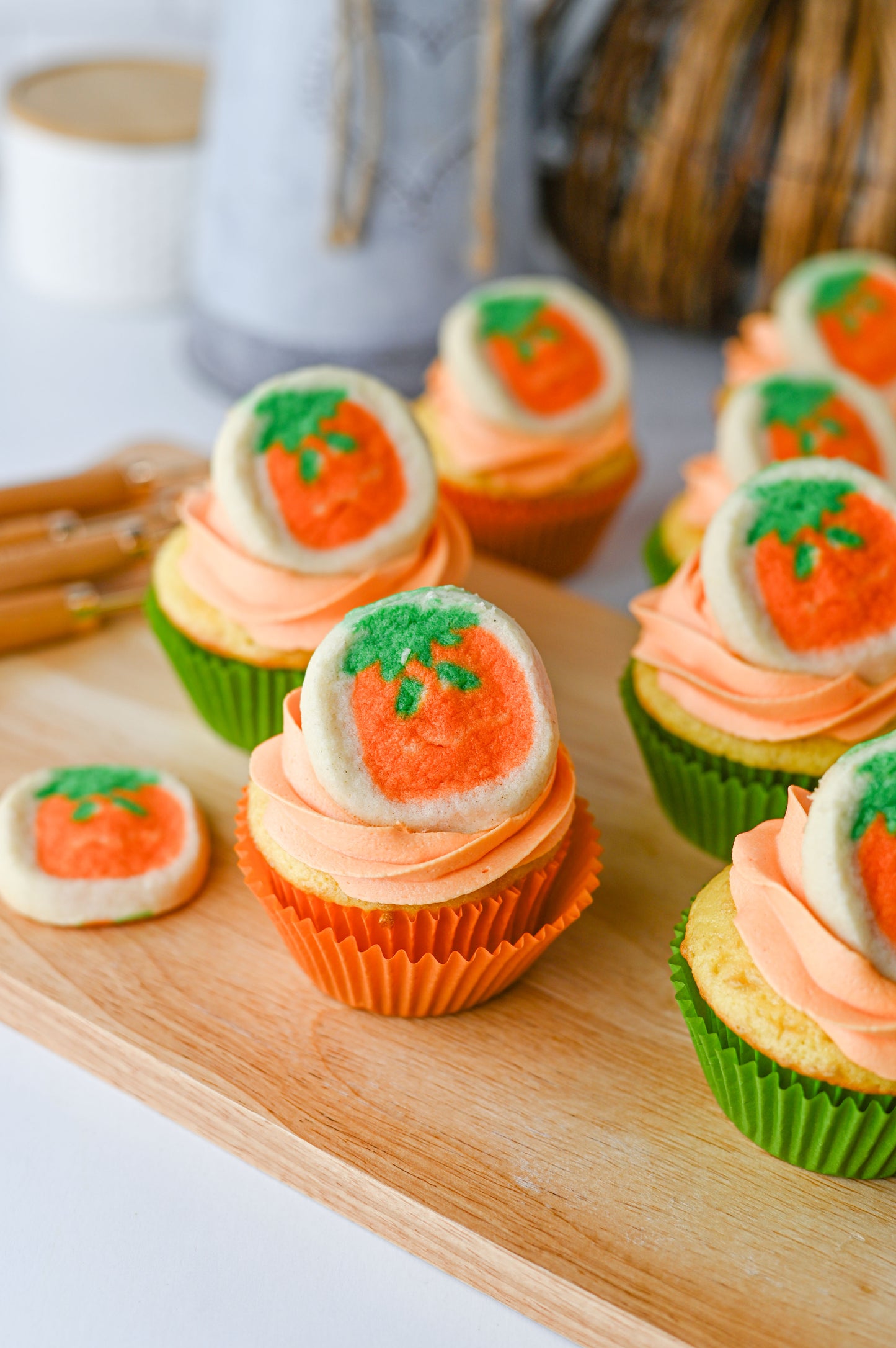Pumpkin Cookie Cupcakes
