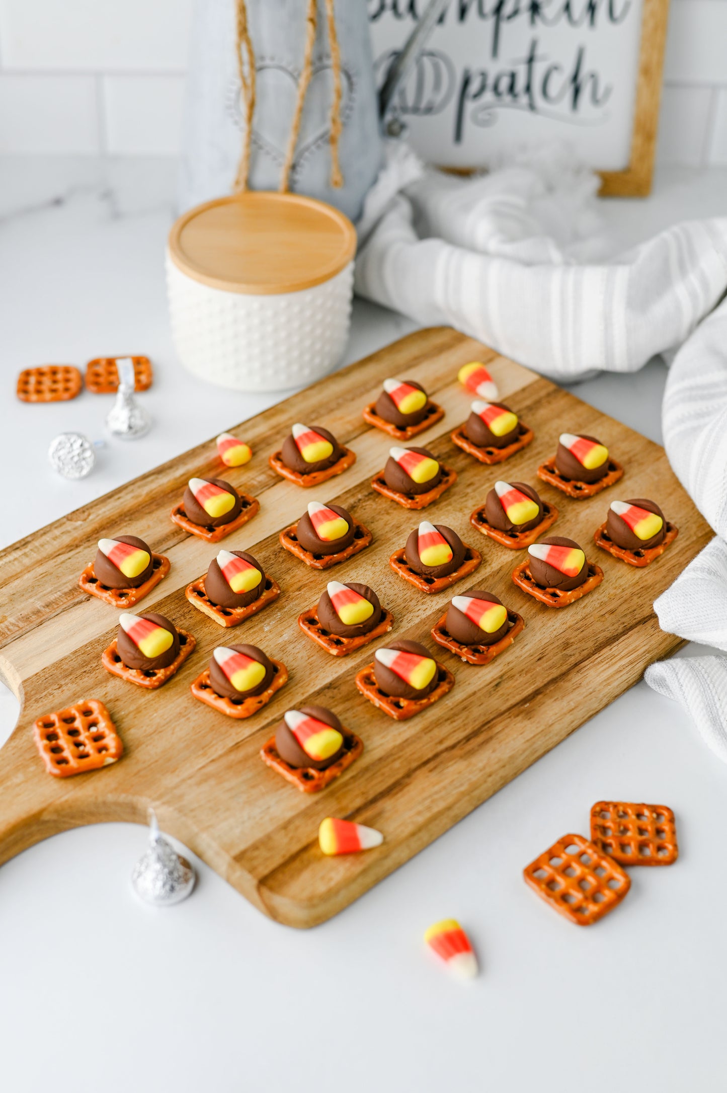 Candy Corn Pretzel Bites Set #3