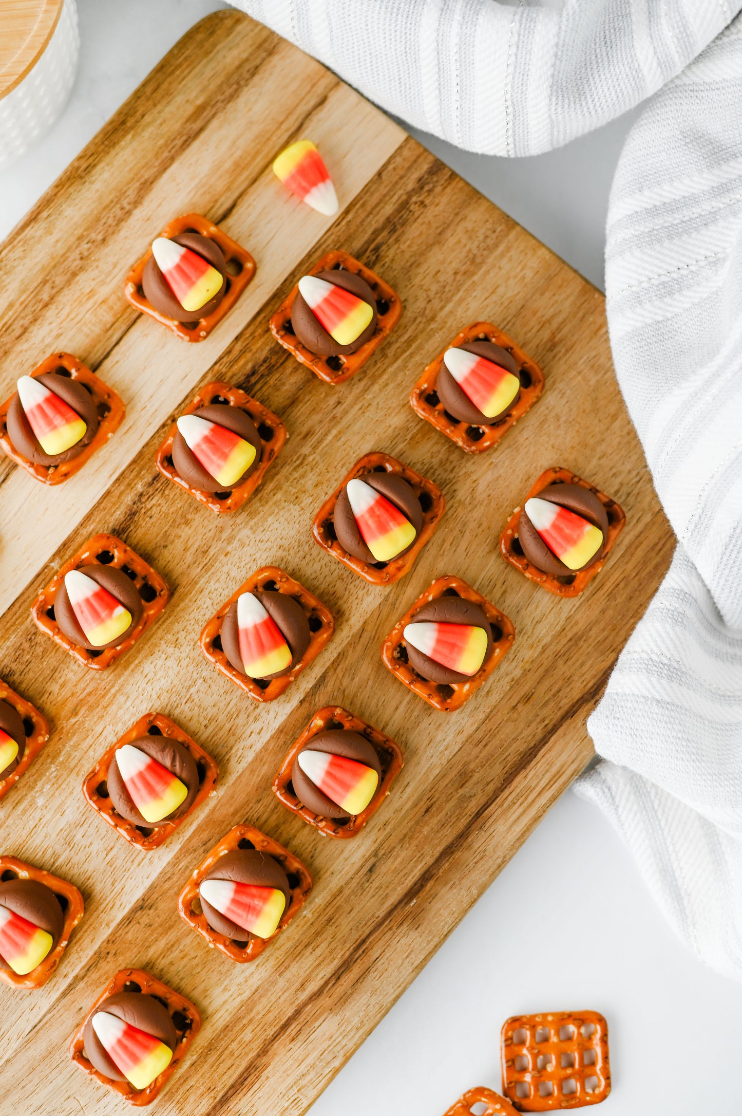 Candy Corn Pretzel Bites Set #3
