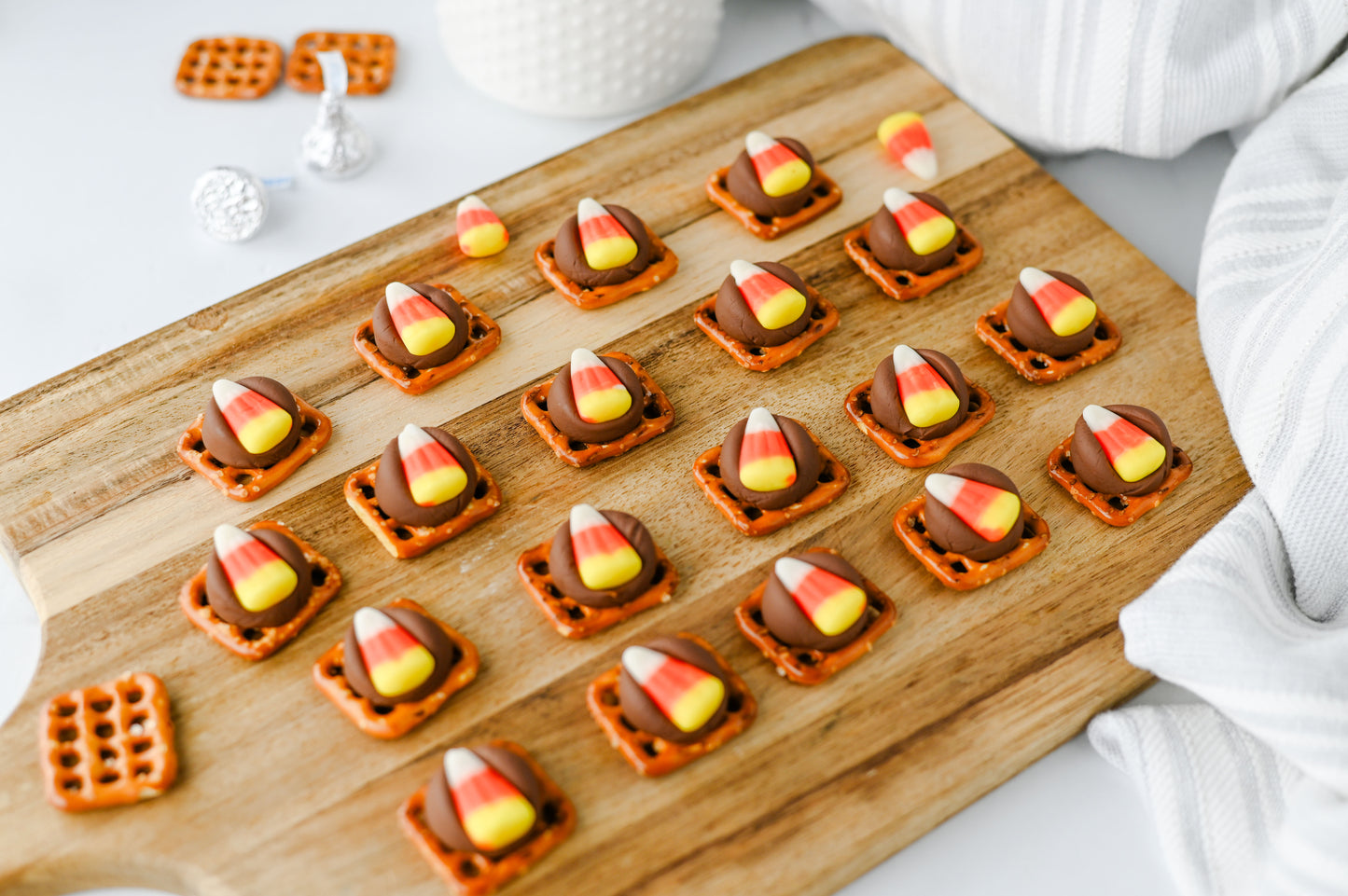 Candy Corn Pretzel Bites Set #3