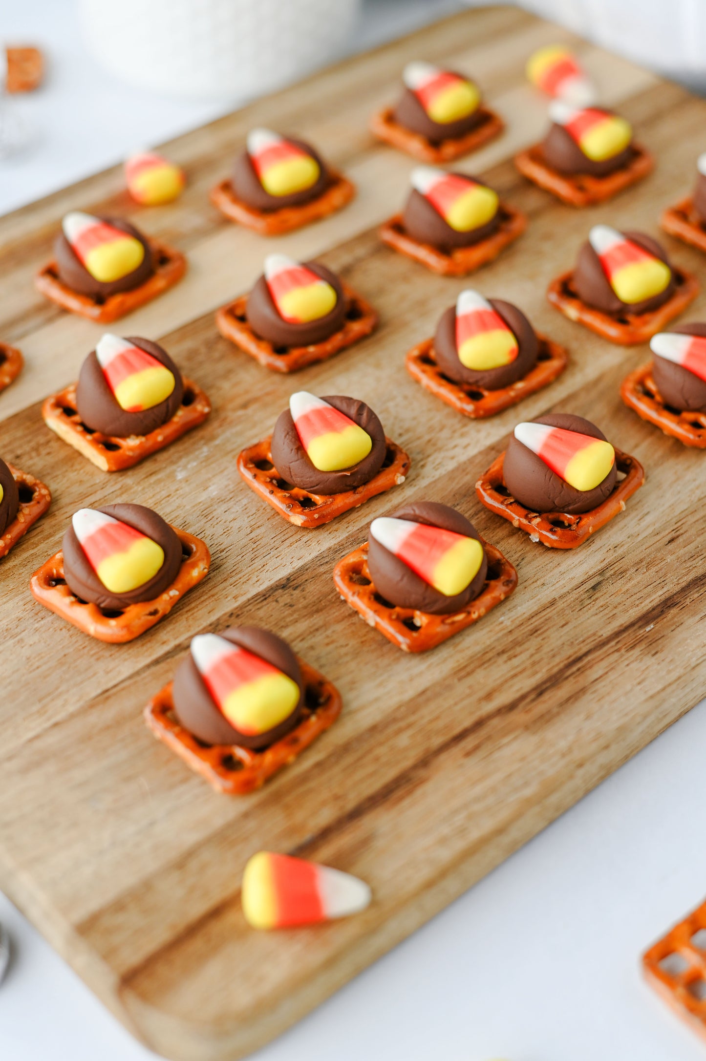Candy Corn Pretzel Bites Set #3