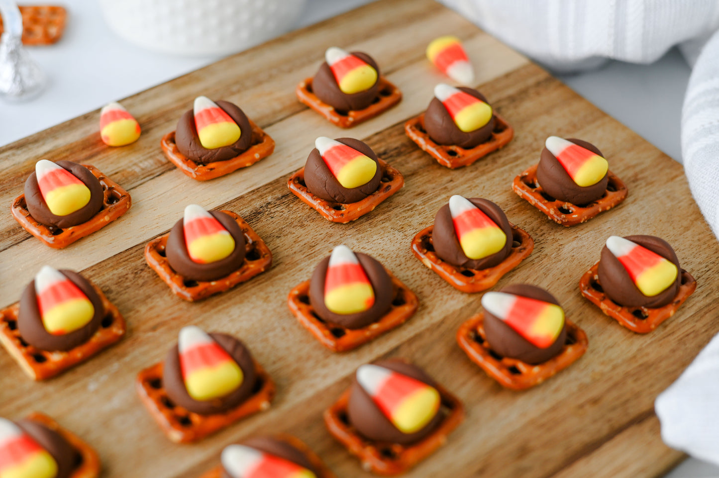 Candy Corn Pretzel Bites Set #3