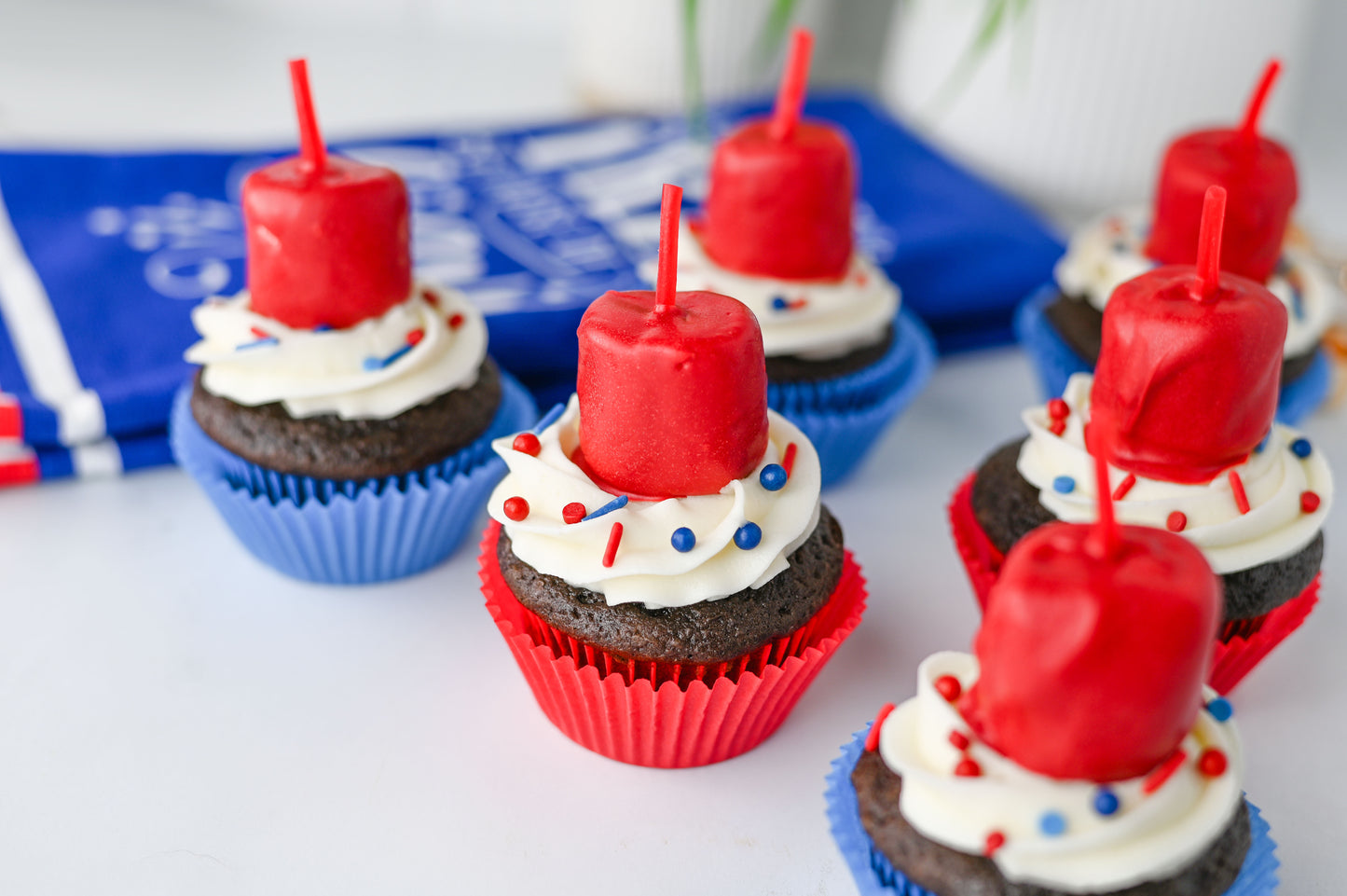 Fire Cracker Cupcakes Set #3