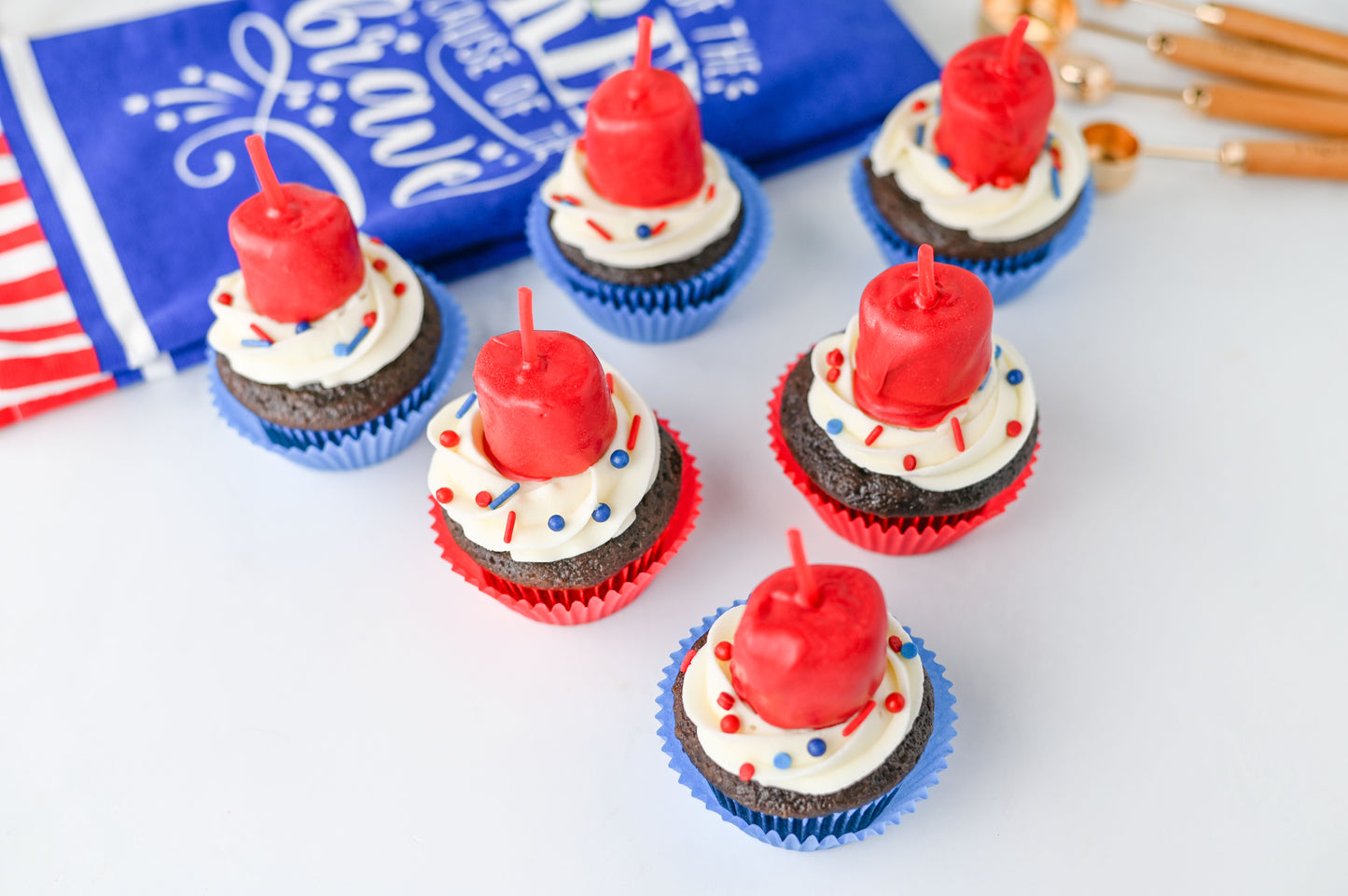 Fire Cracker Cupcakes Set #3