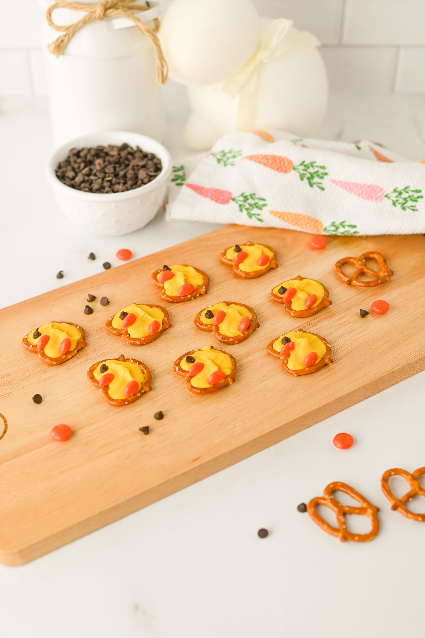 Easter Chick Pretzels Set #3