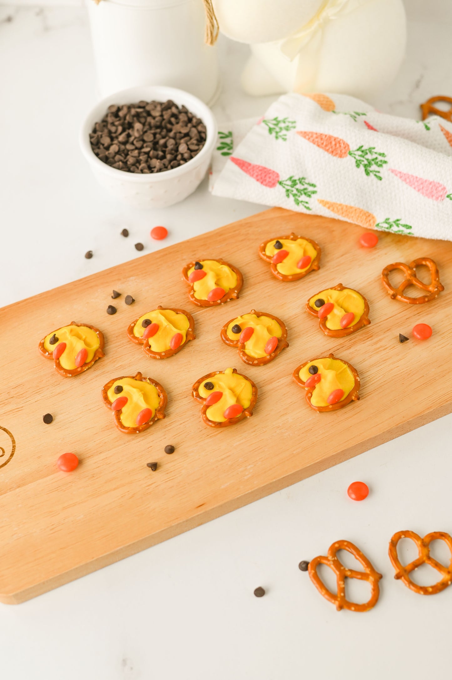 Easter Chick Pretzels Set #3