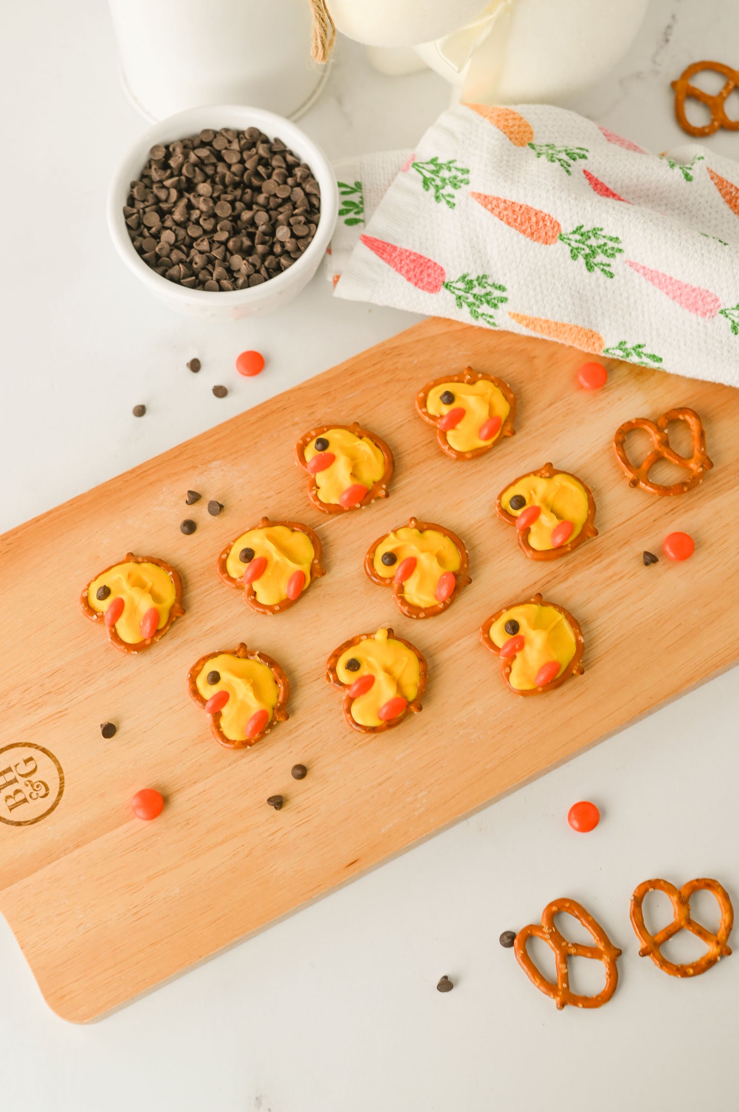 Easter Chick Pretzels Set #3