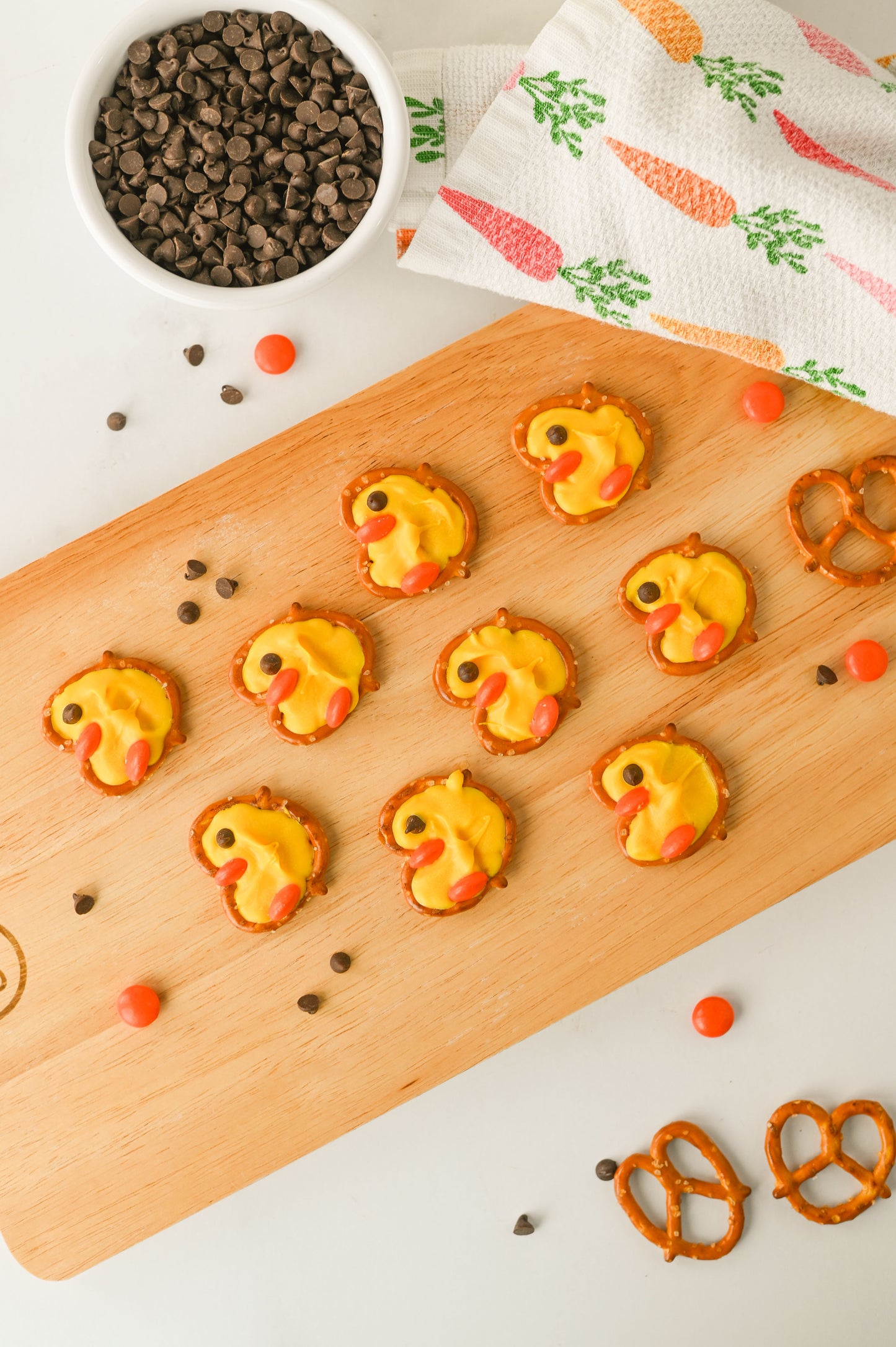 Easter Chick Pretzels Set #3