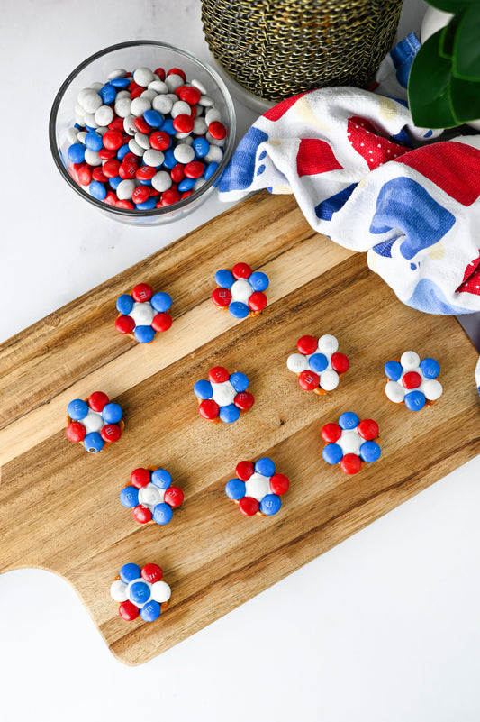 Red White and Blue Flower Pretzel Bites Set #3