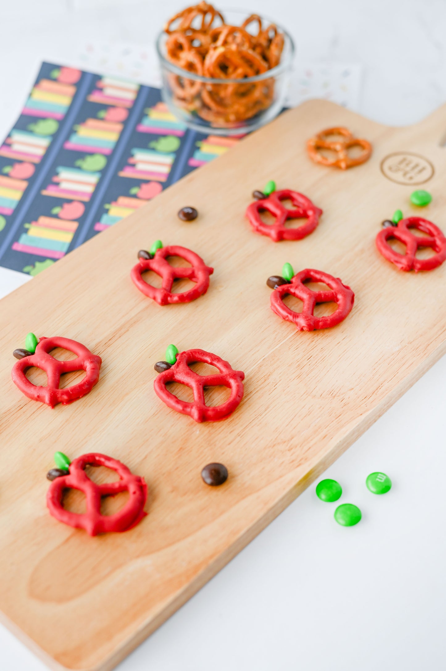 Apple Pretzels Set #4