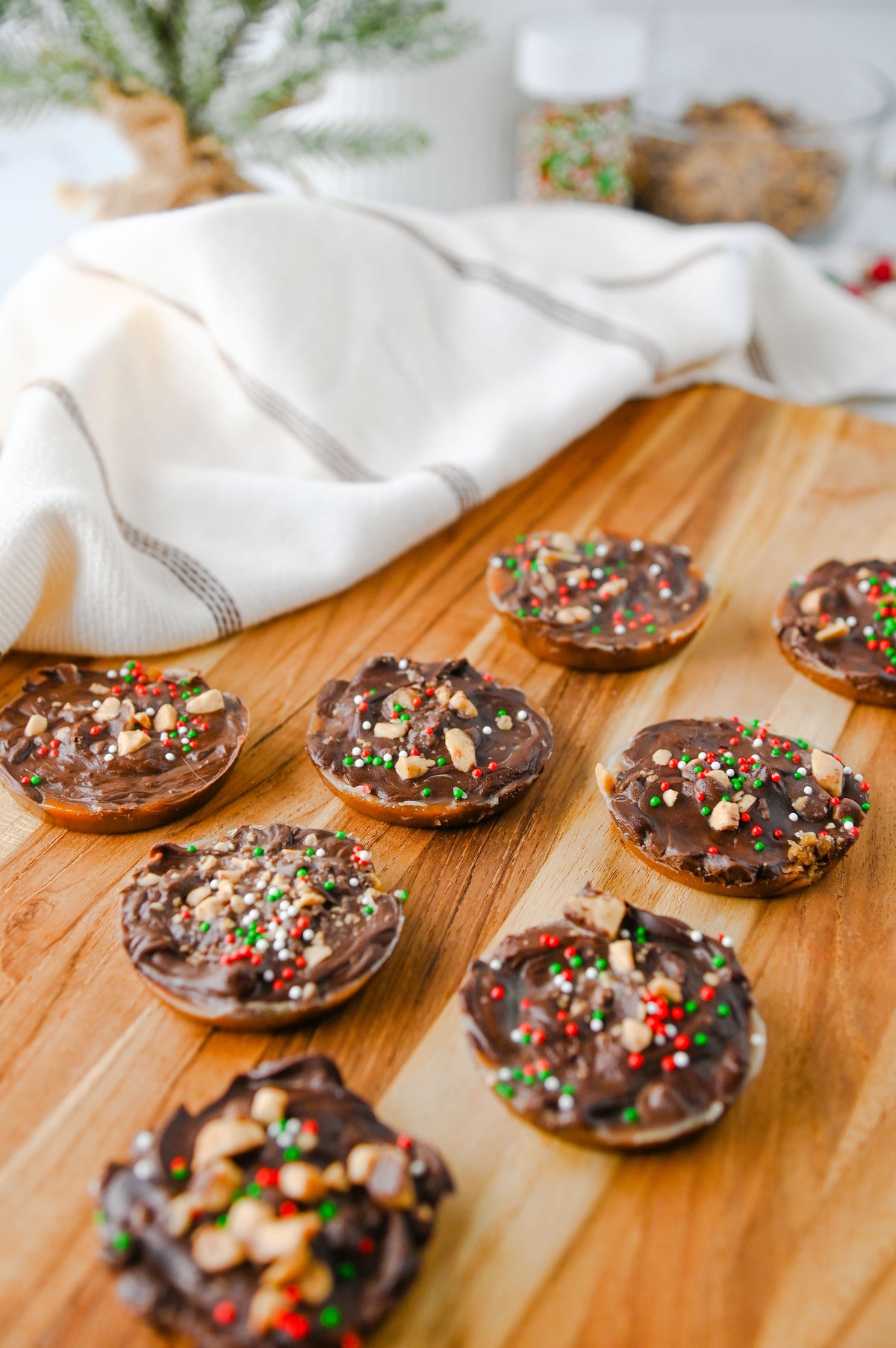 Christmas Crack Cookies Set #4
