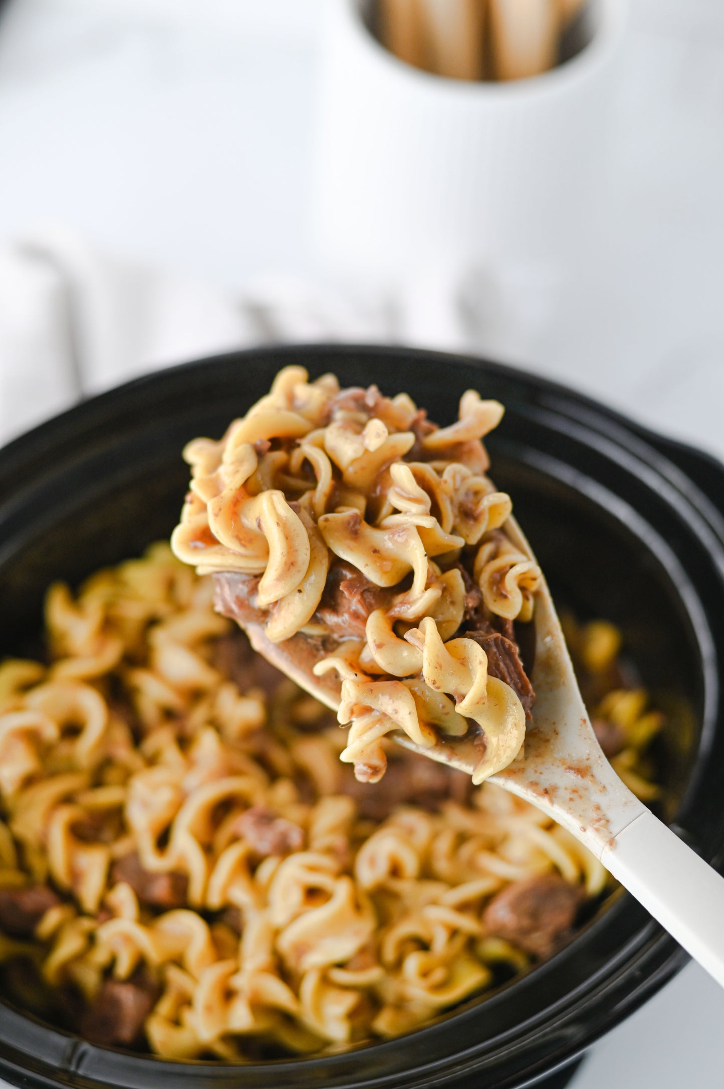 Crock Pot Beef and Noodles Set #4