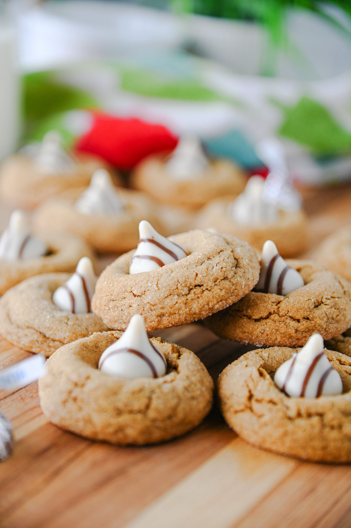 Gingerbread Kiss Cookies Set #4