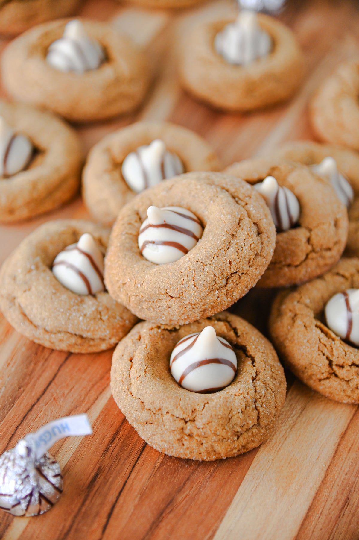Gingerbread Kiss Cookies Set #4