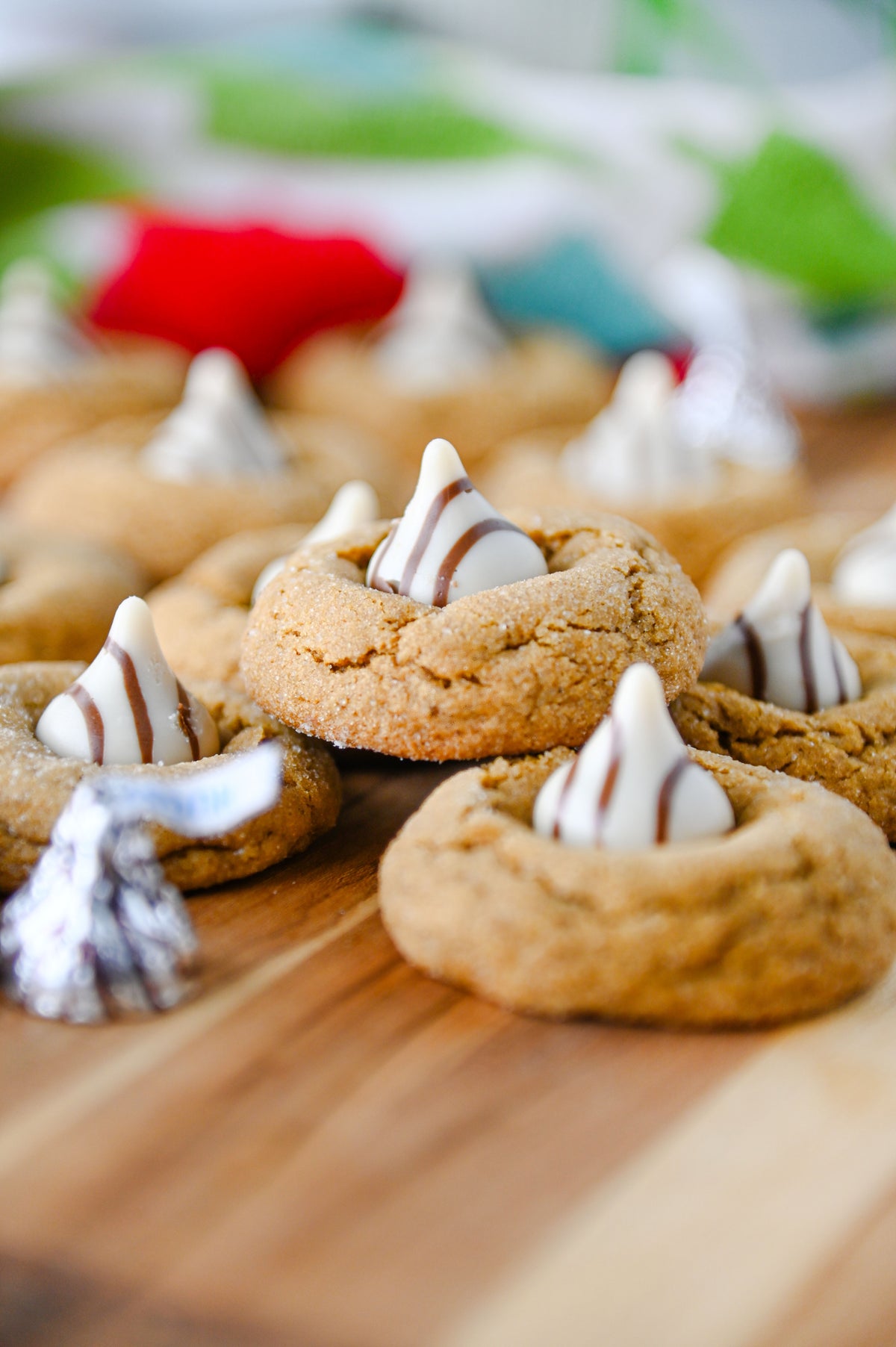 Gingerbread Kiss Cookies Set #4
