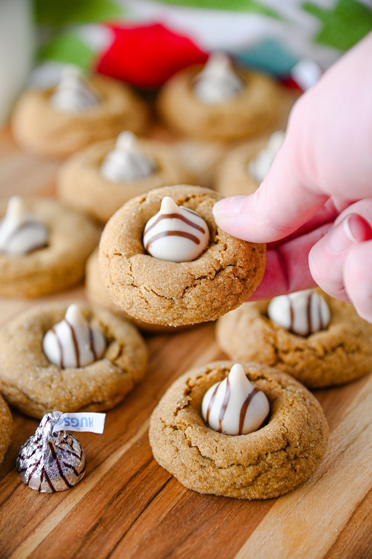 Gingerbread Kiss Cookies Set #4