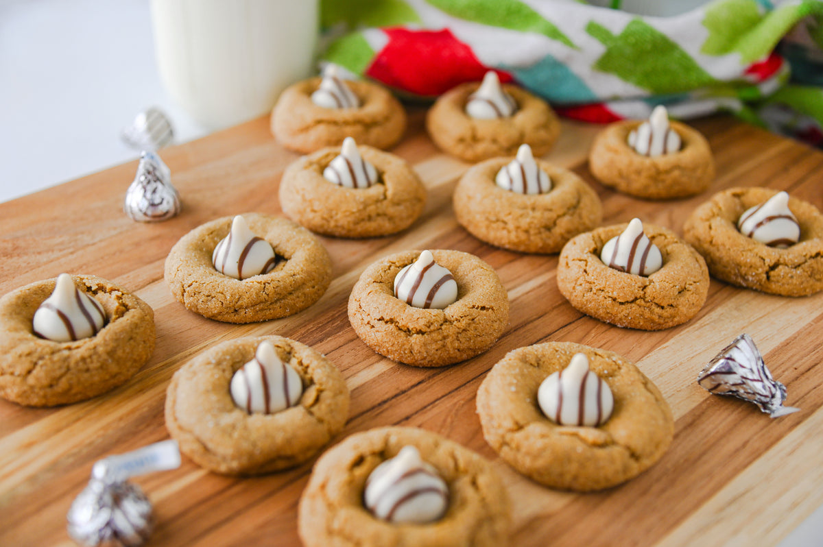 Gingerbread Kiss Cookies Set #4