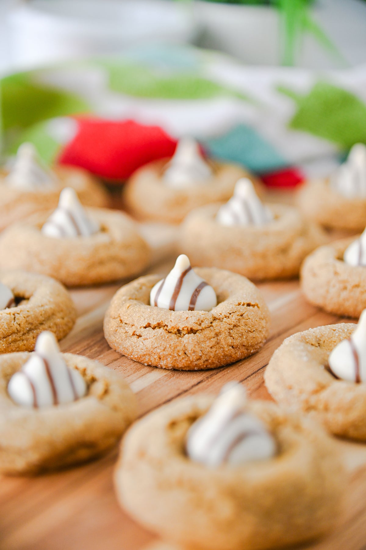 Gingerbread Kiss Cookies Set #4