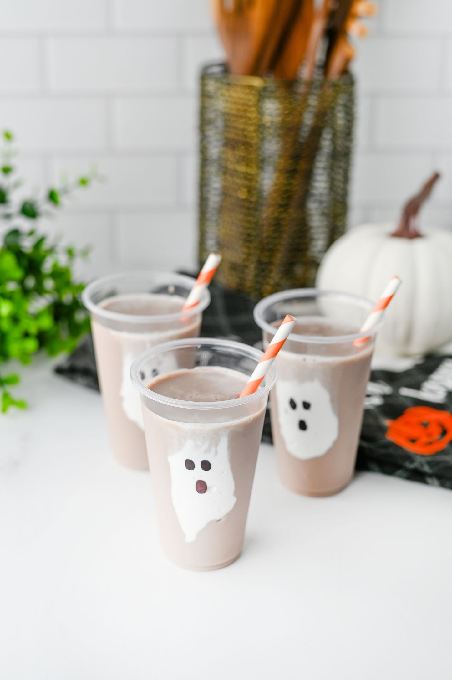 Marshmallow Fluff Ghost Cups Set #4