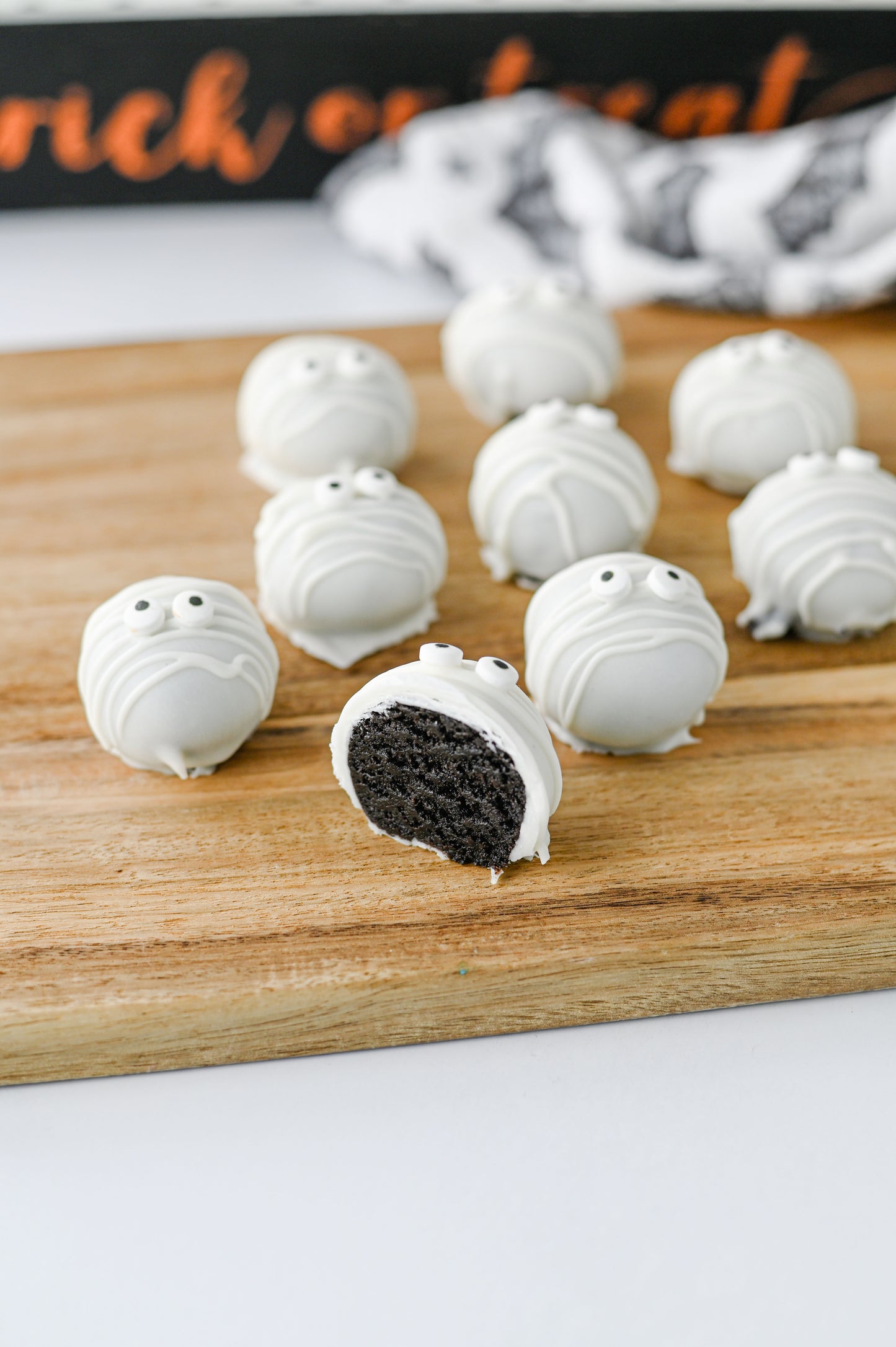 Mummy Oreo Balls Set #4