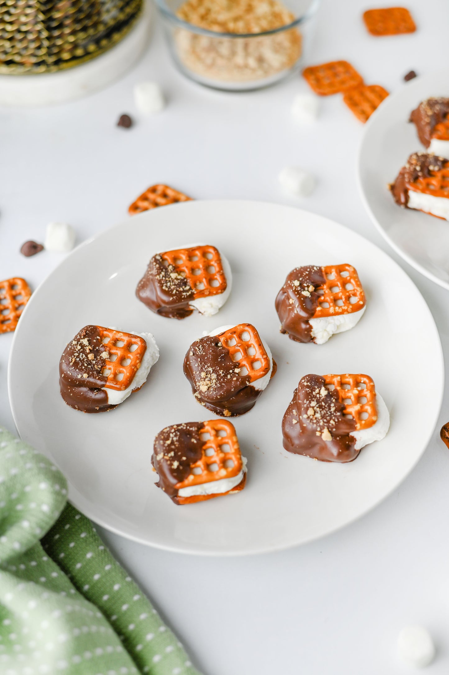 S'mores Pretzel Bites #4