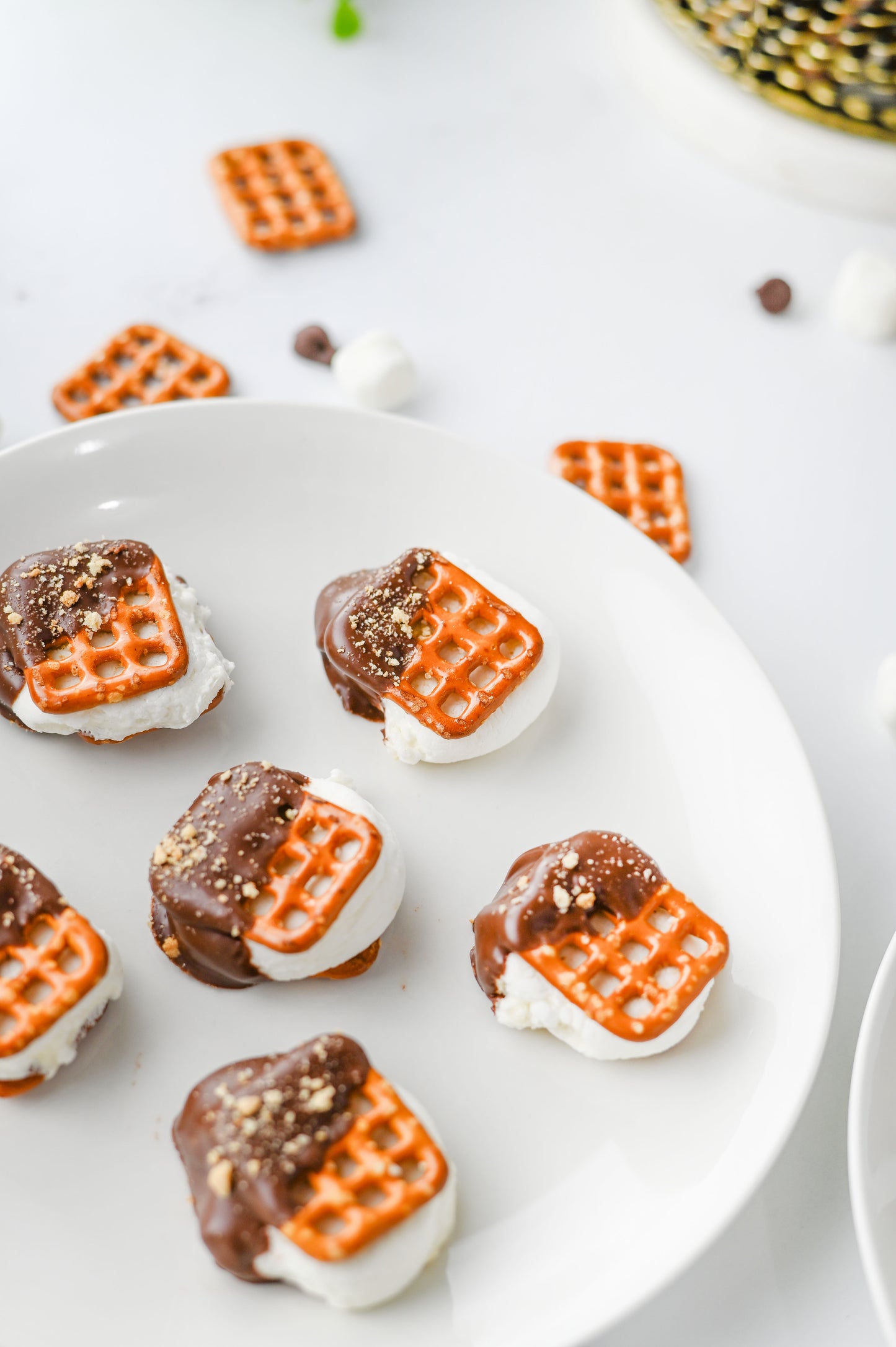 S'mores Pretzel Bites #4