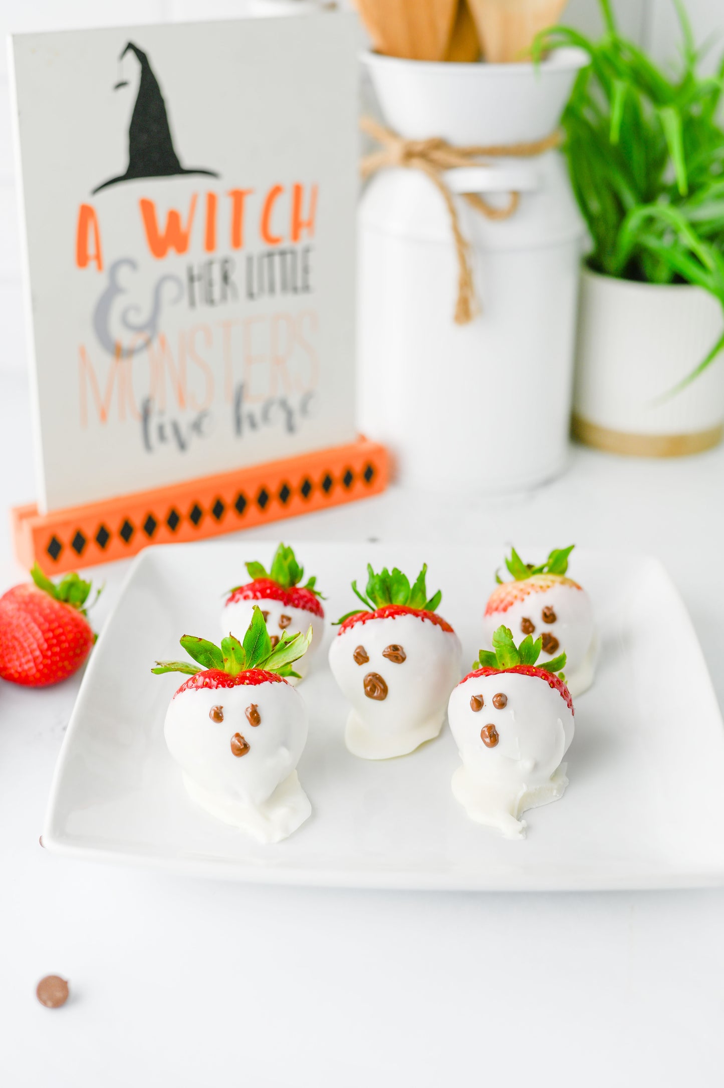 Strawberry Ghosts Set #4