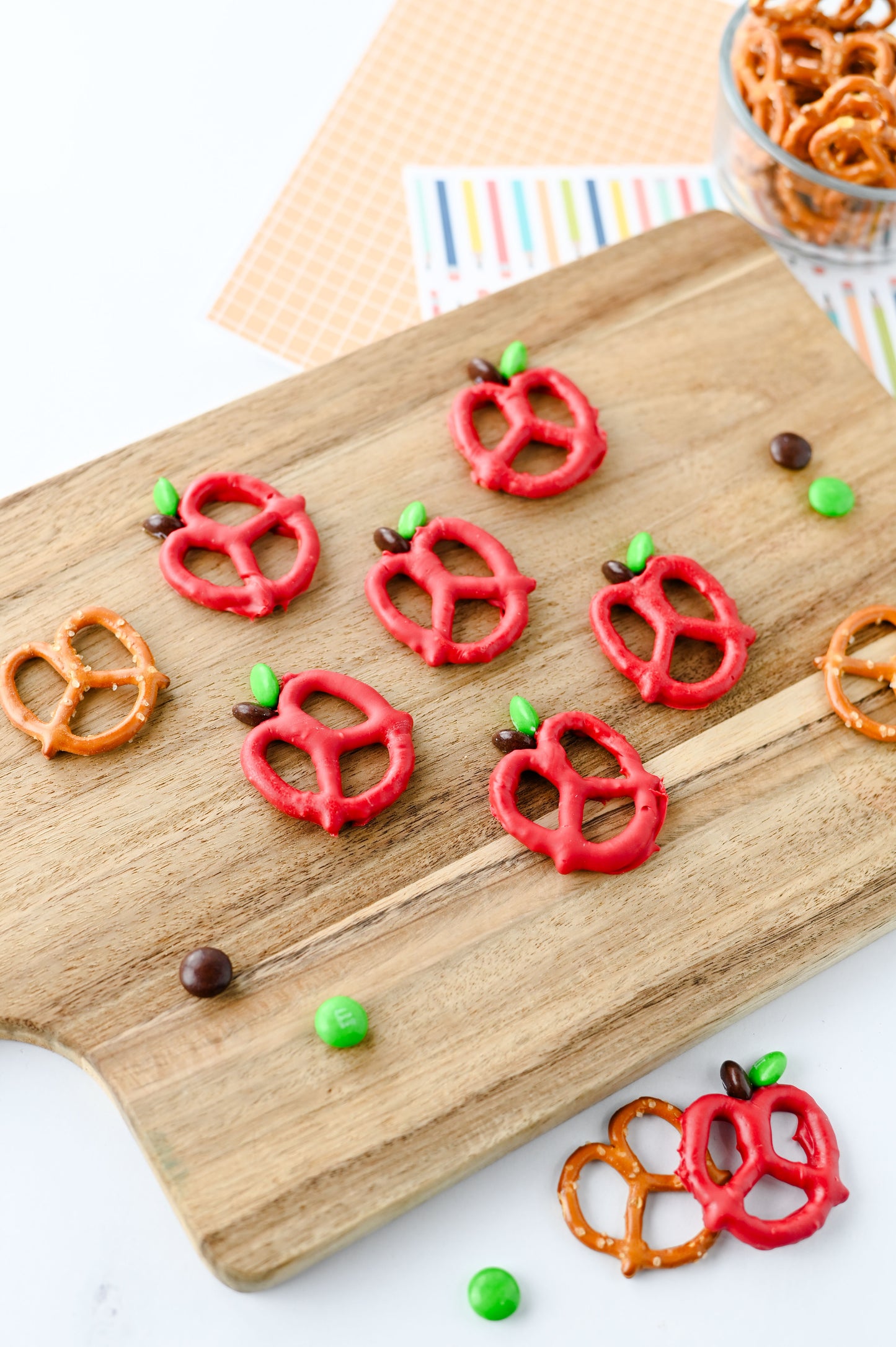 Apple Pretzels Set #5