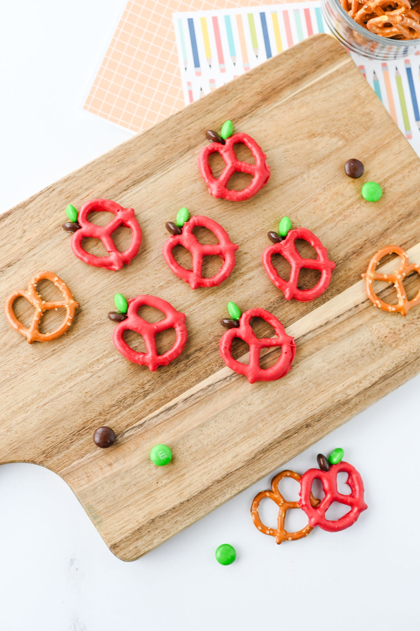 Apple Pretzels Set #5