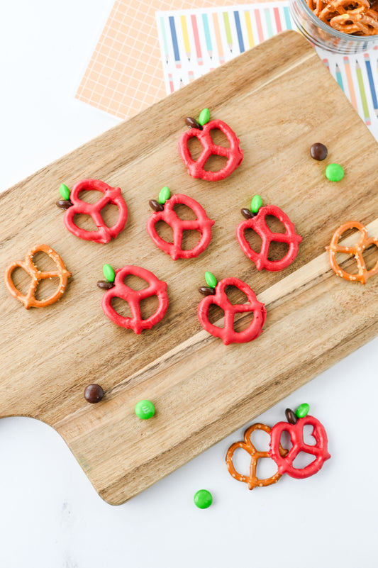 Apple Pretzels Set #5