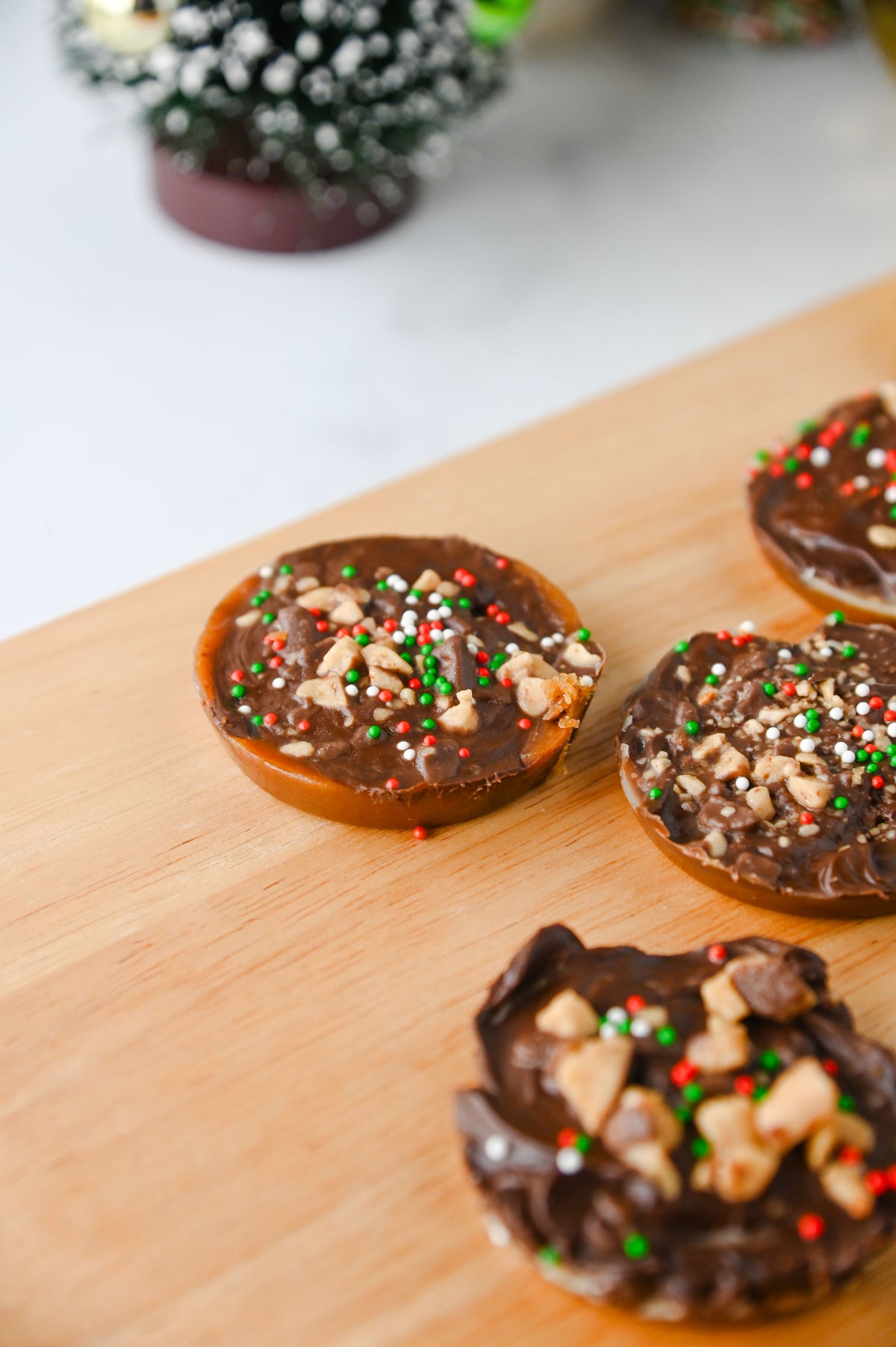 Christmas Crack Cookies Set #5